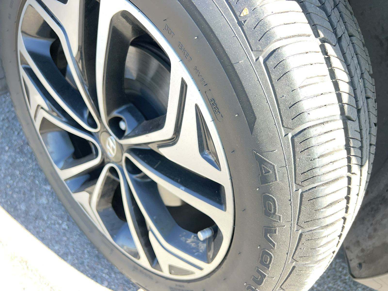 2020 Hyundai Santa Fe SEL FWD