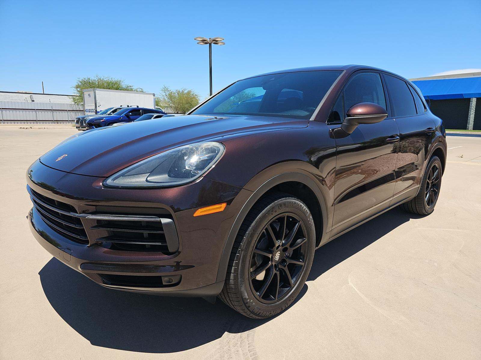 PORSCHE CAYENNE - 1