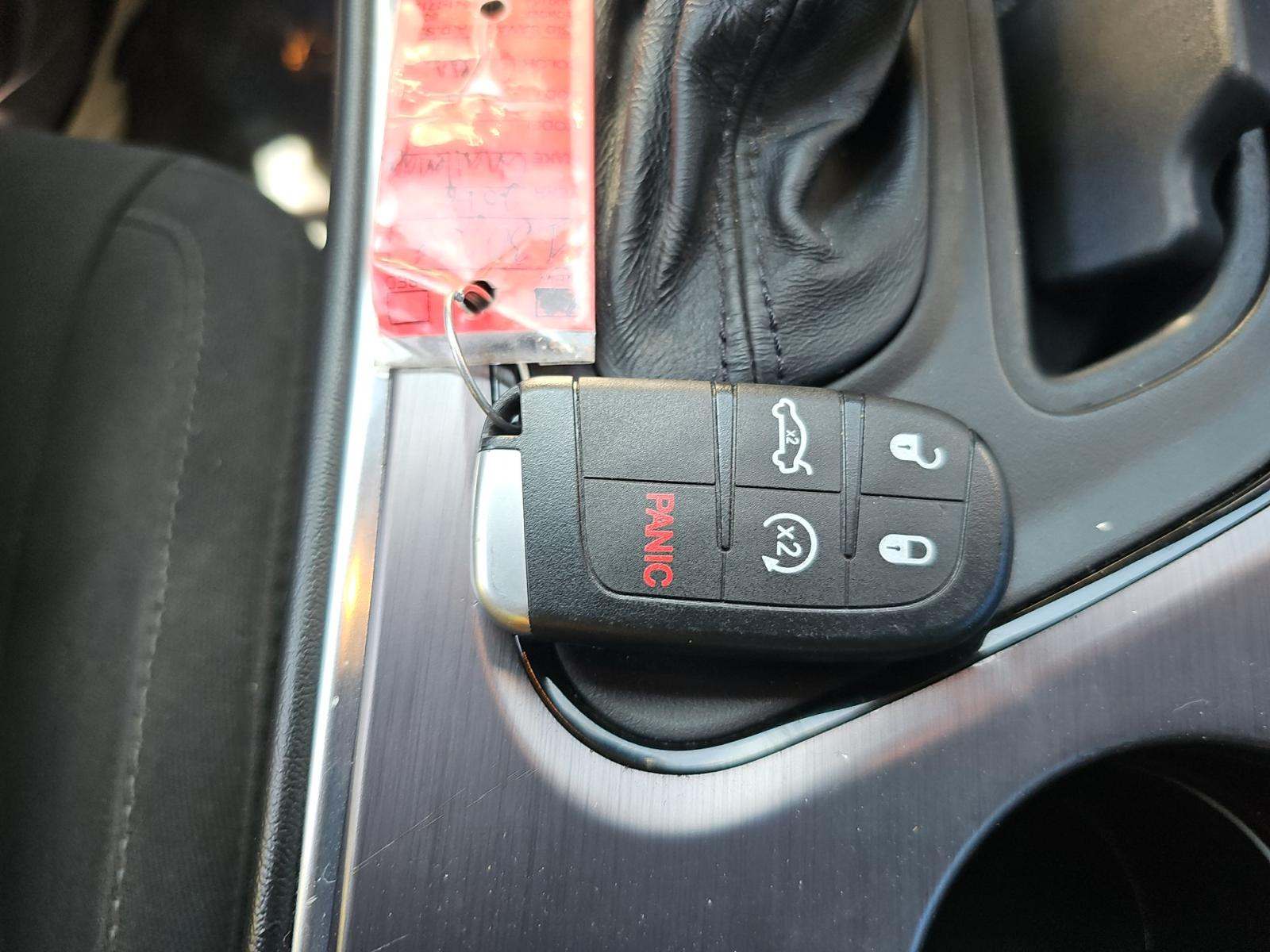 DODGE CHALLENGER - 8