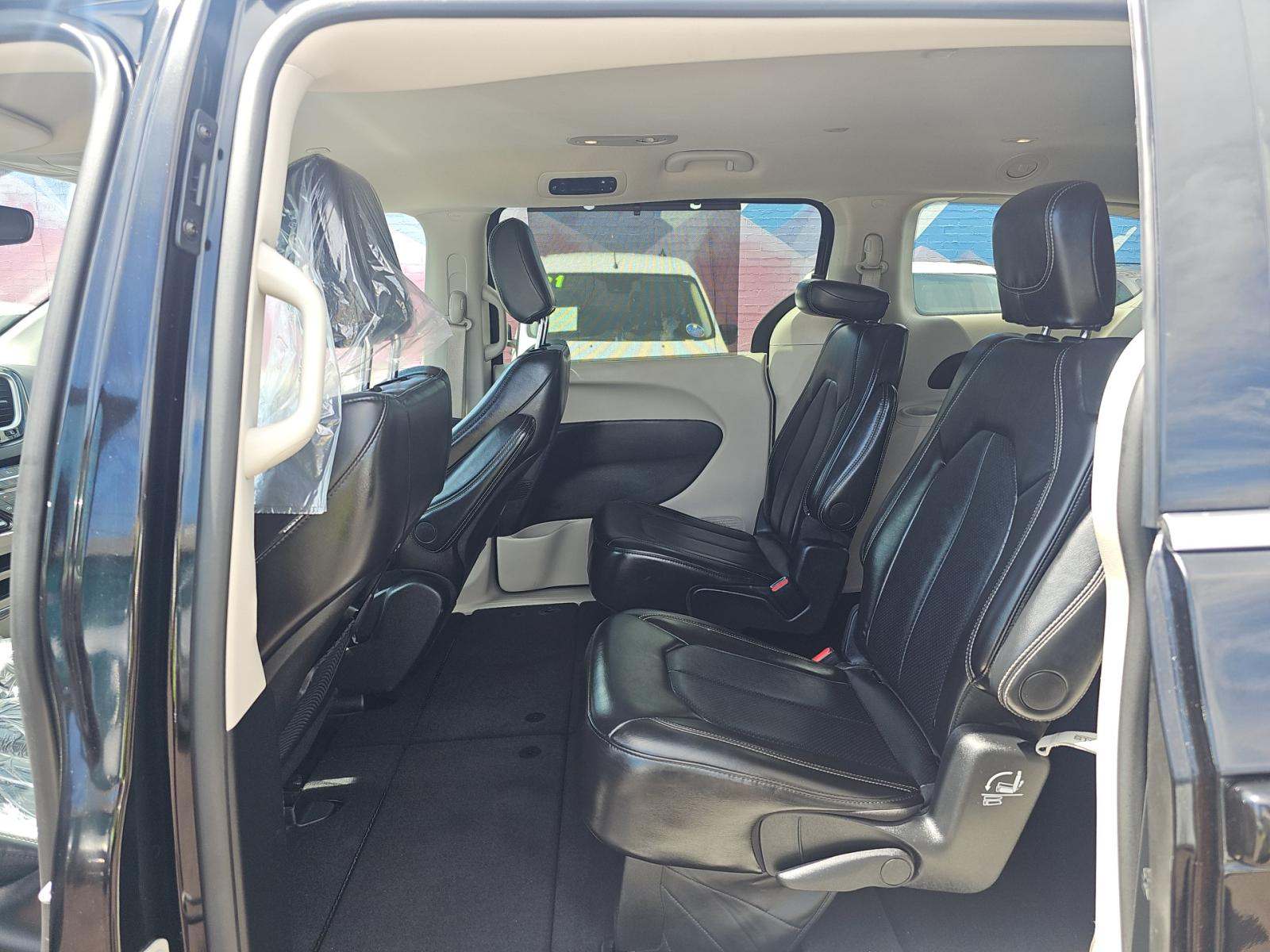 2024 Chrysler Pacifica Touring L FWD