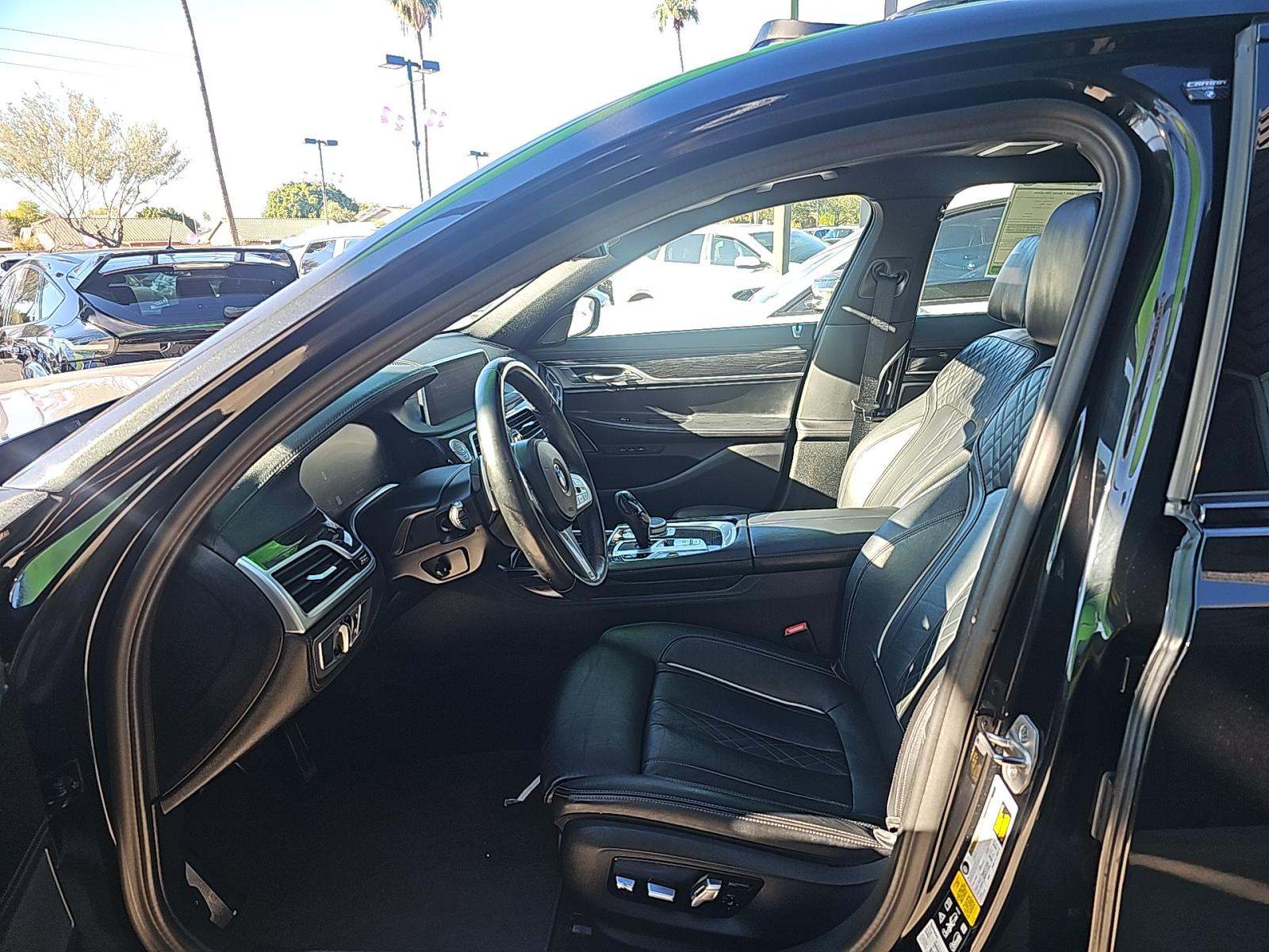 2022 BMW 7 Series 750i xDrive AWD