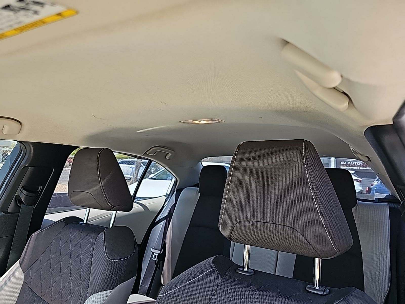 2021 Toyota Corolla LE FWD