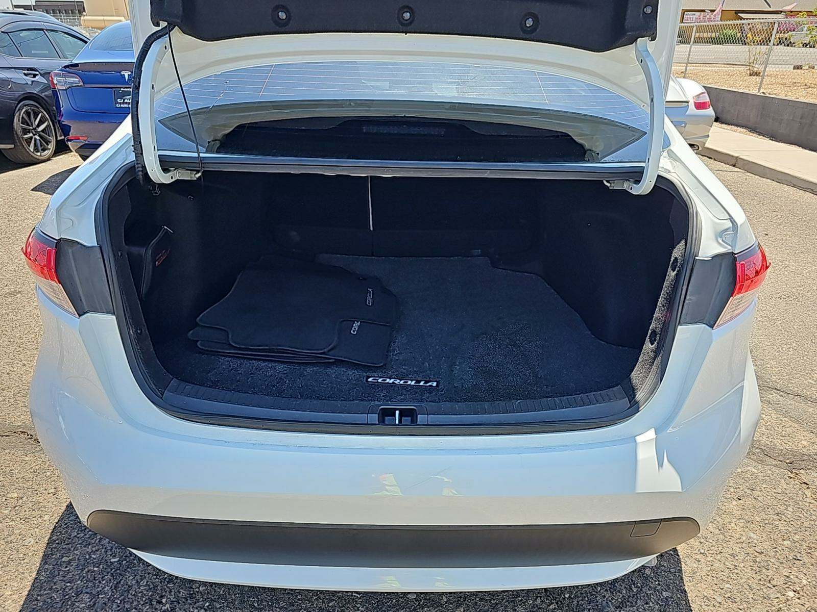 2021 Toyota Corolla LE FWD