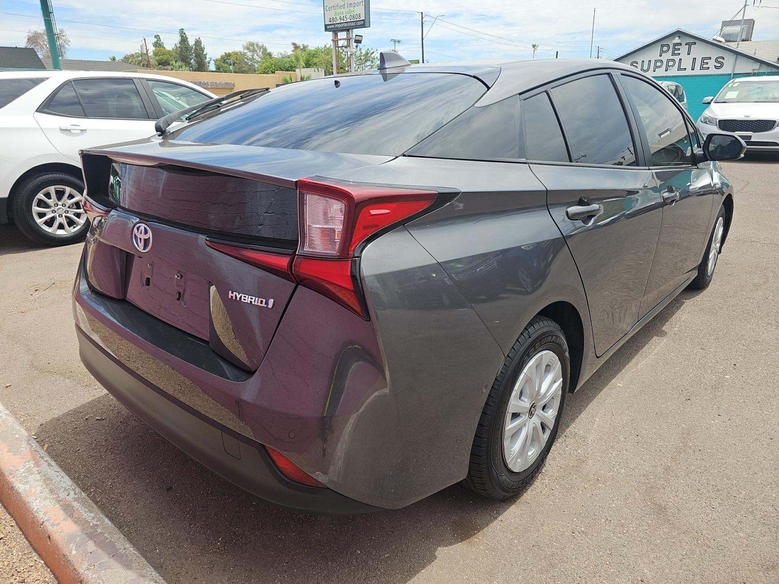2022 Toyota Prius LE FWD