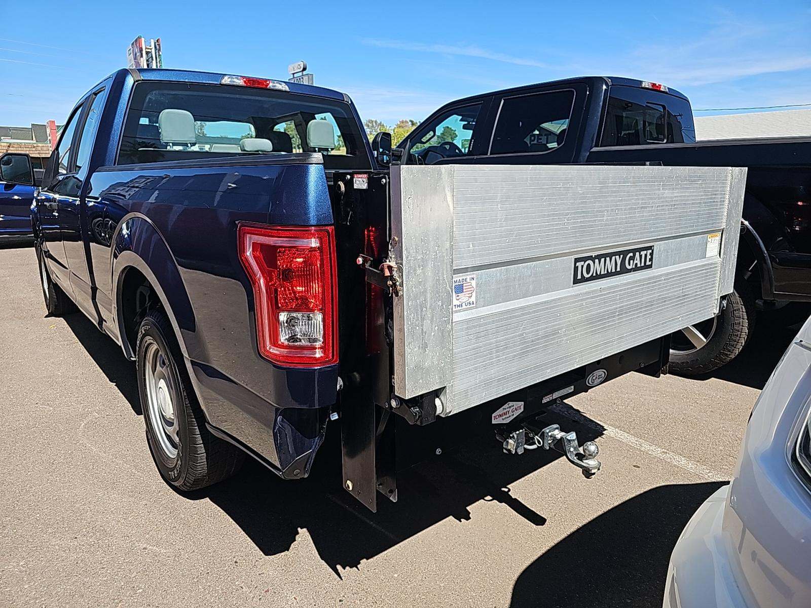 2017 Ford F-150 XL RWD