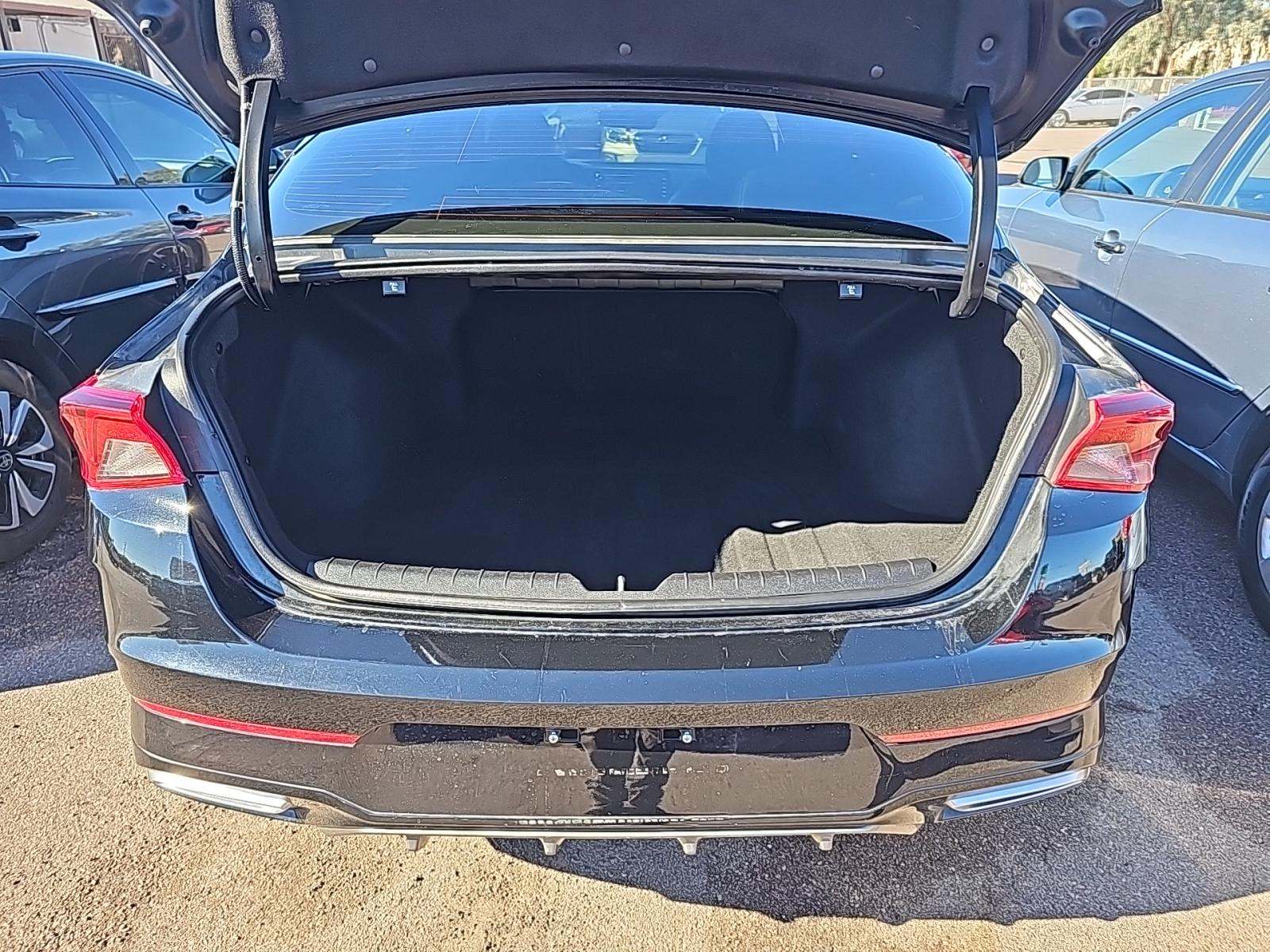 2022 Kia K5 GT-Line FWD