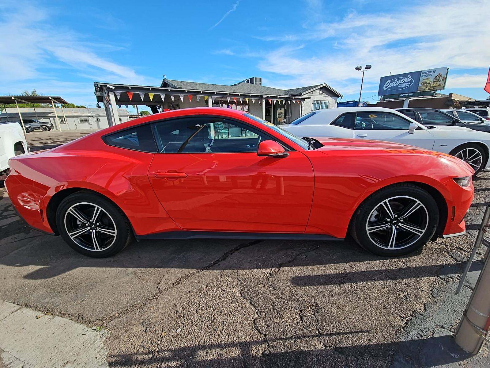 2024 Ford Mustang EcoBoost RWD