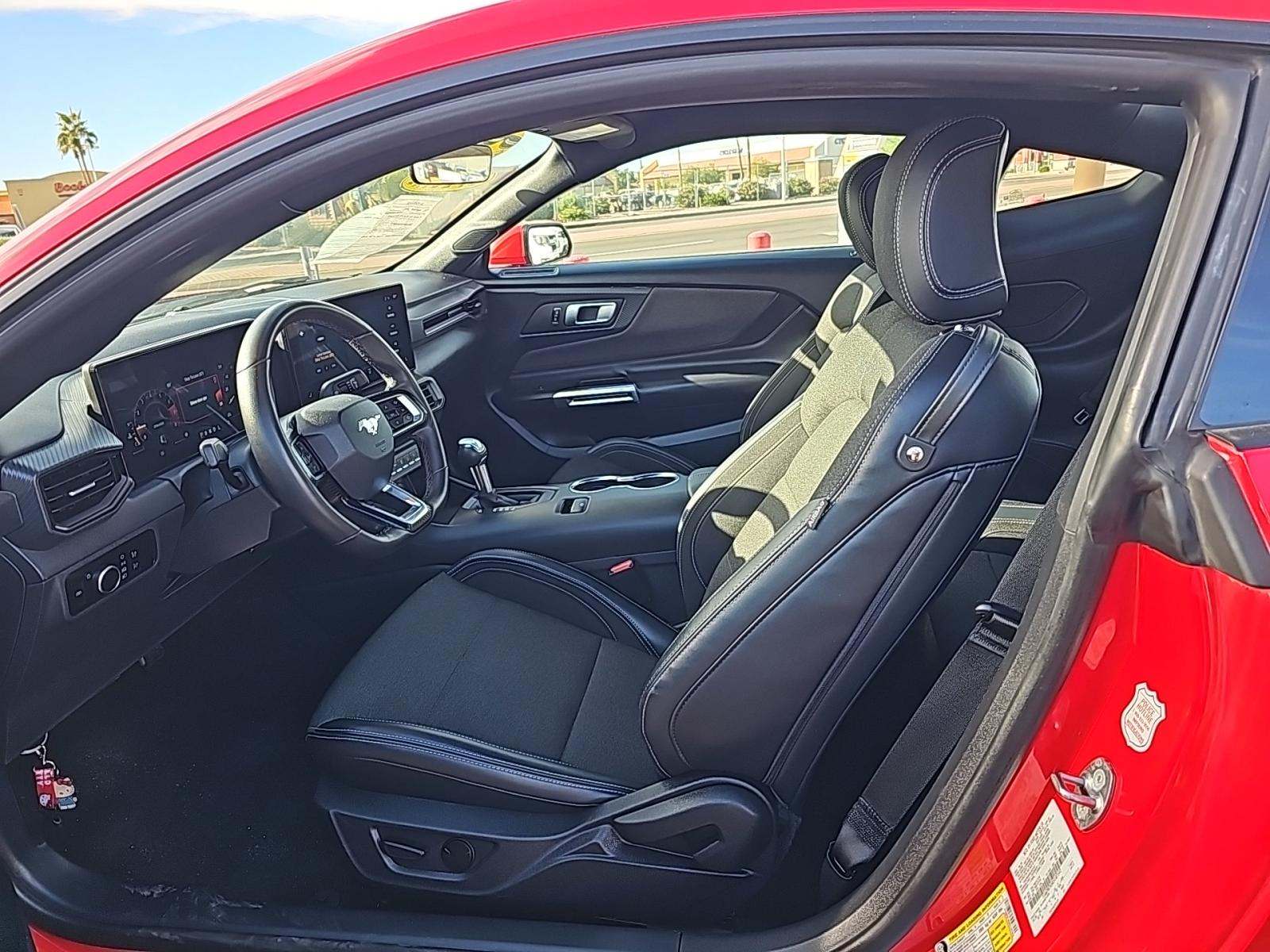 2024 Ford Mustang EcoBoost RWD