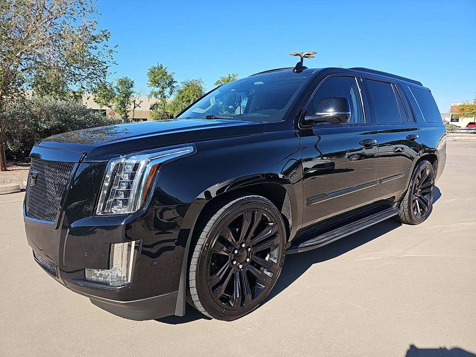 2019 Cadillac Escalade Luxury AWD