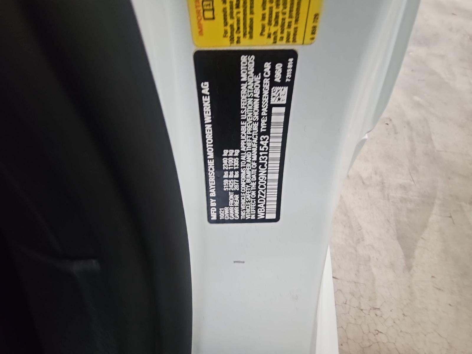 2022 BMW 8 Series 840i RWD