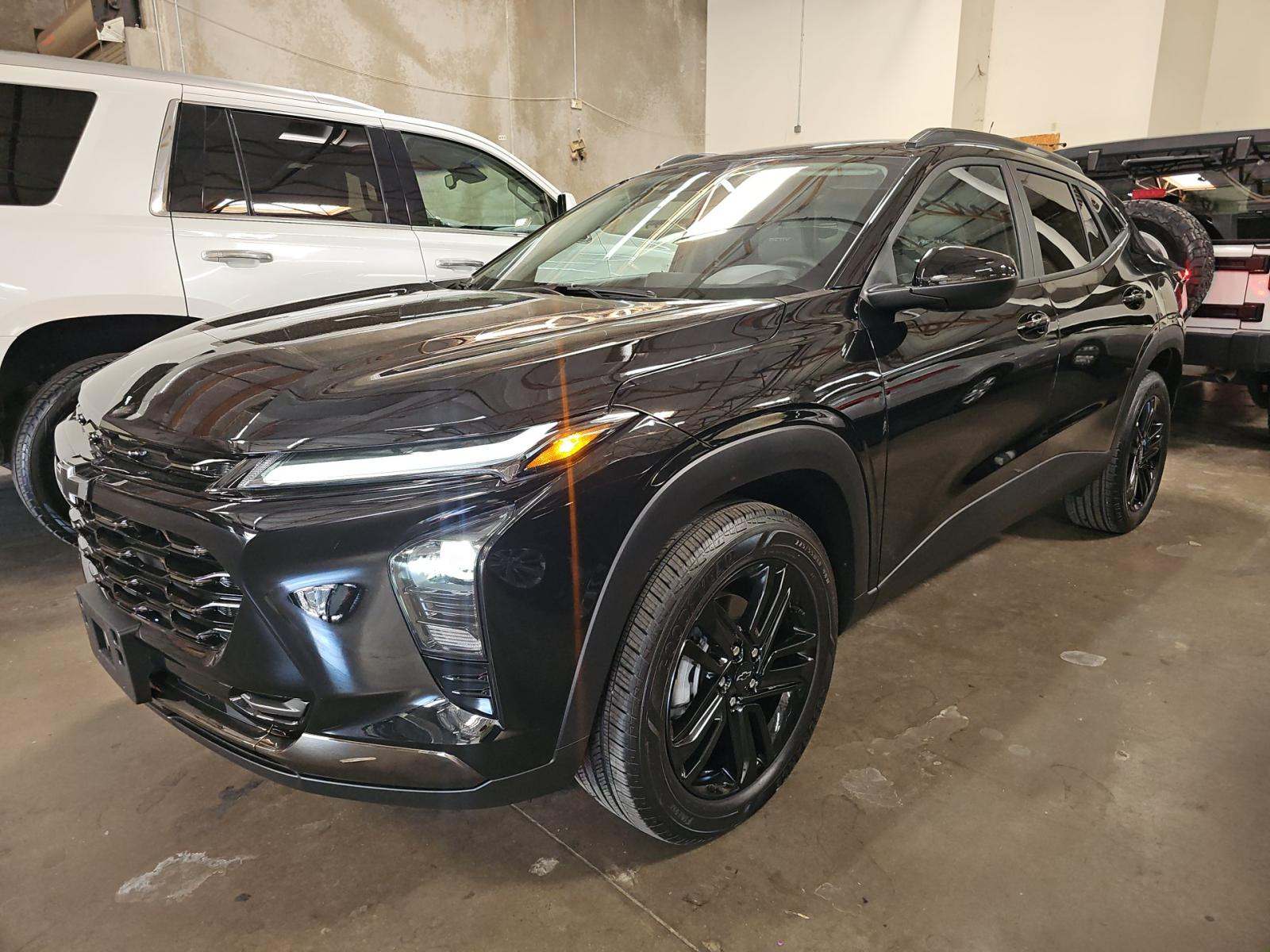 CHEVROLET TRAX - 1