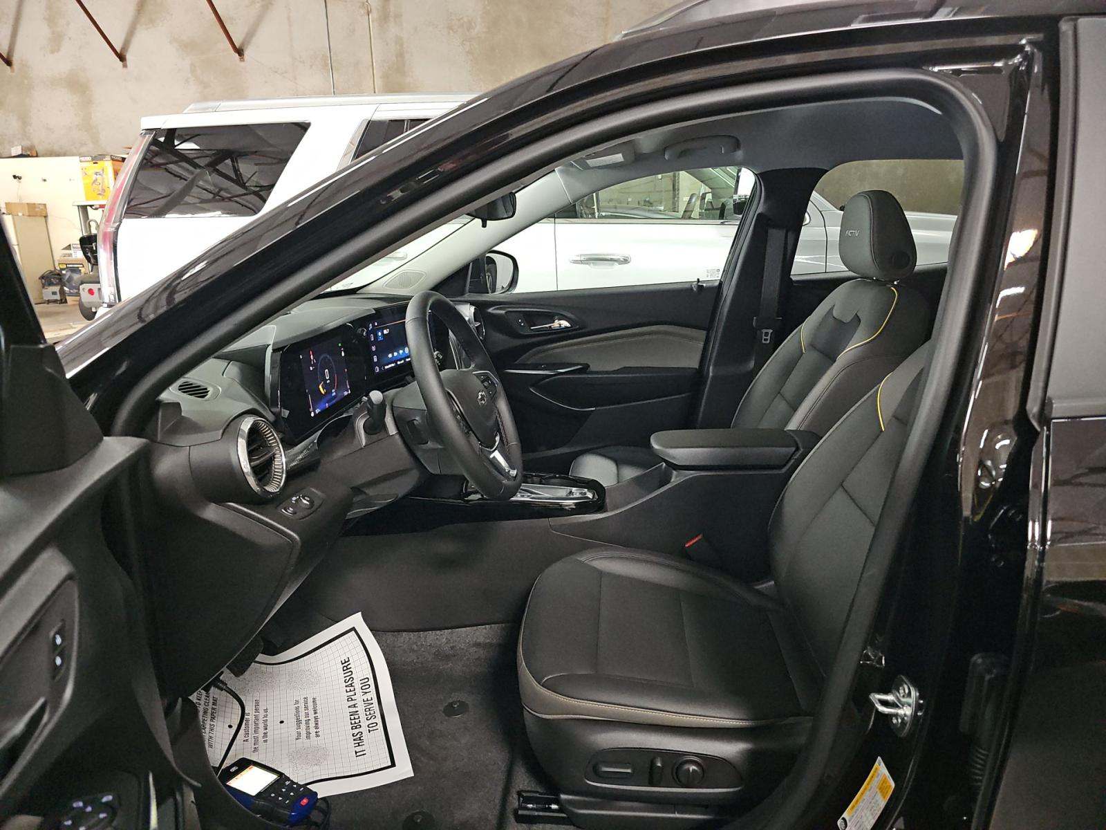 CHEVROLET TRAX - 6
