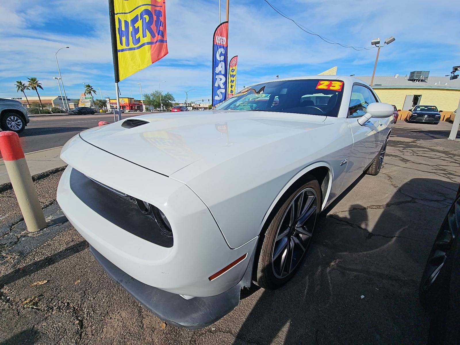 2023 Dodge Challenger R/T RWD