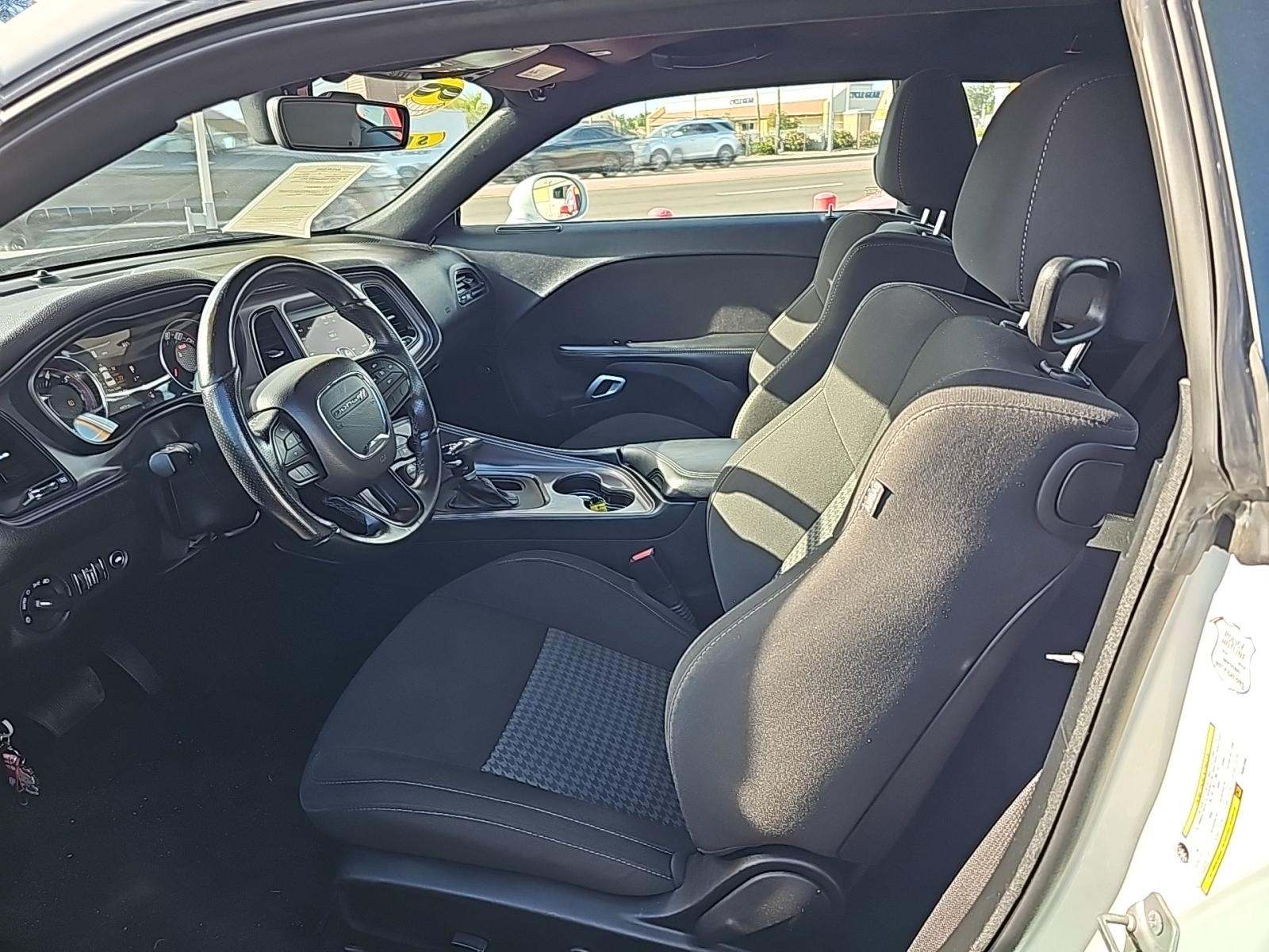 2023 Dodge Challenger R/T RWD