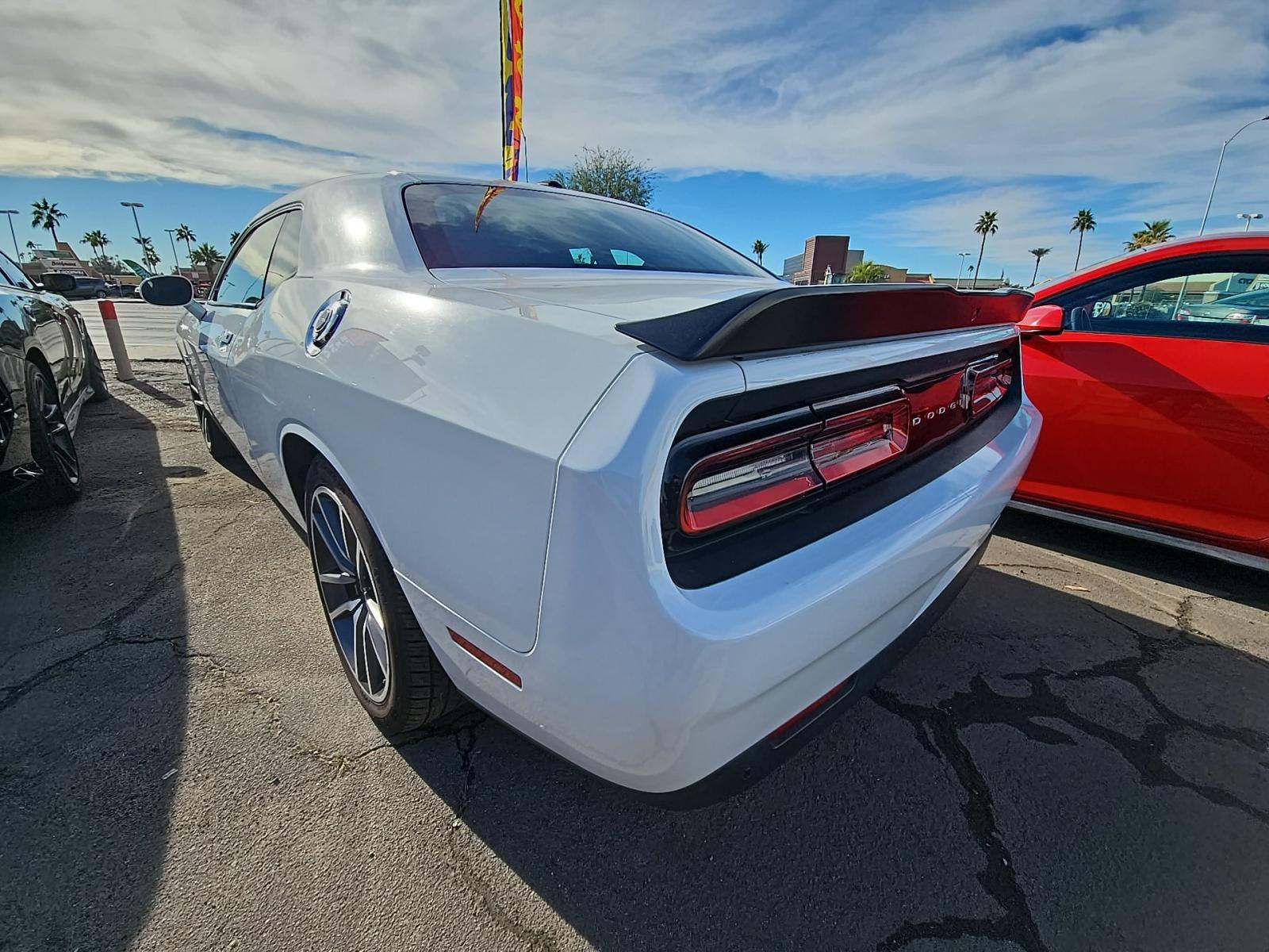 2023 Dodge Challenger R/T RWD