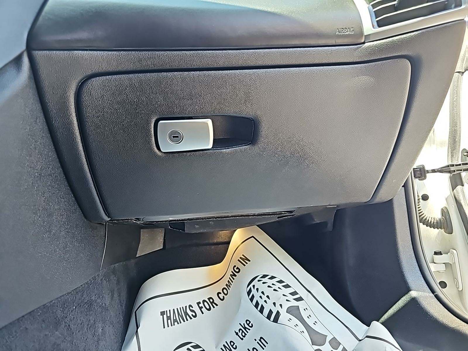 2020 BMW 8 Series 840i RWD