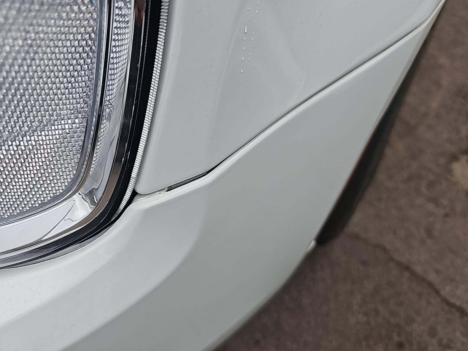 2022 Chrysler 300 Touring RWD