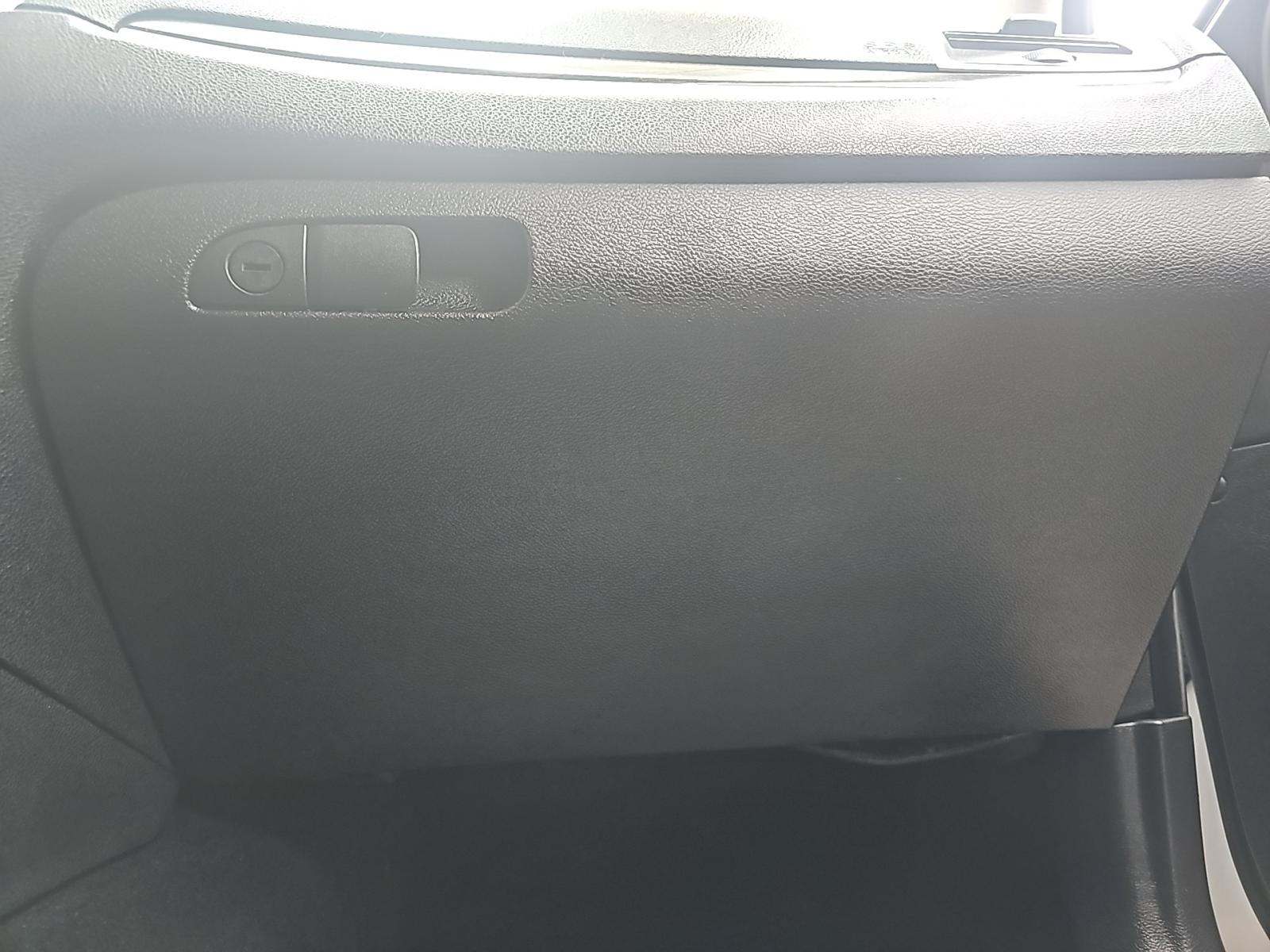 2022 Chrysler 300 Touring RWD