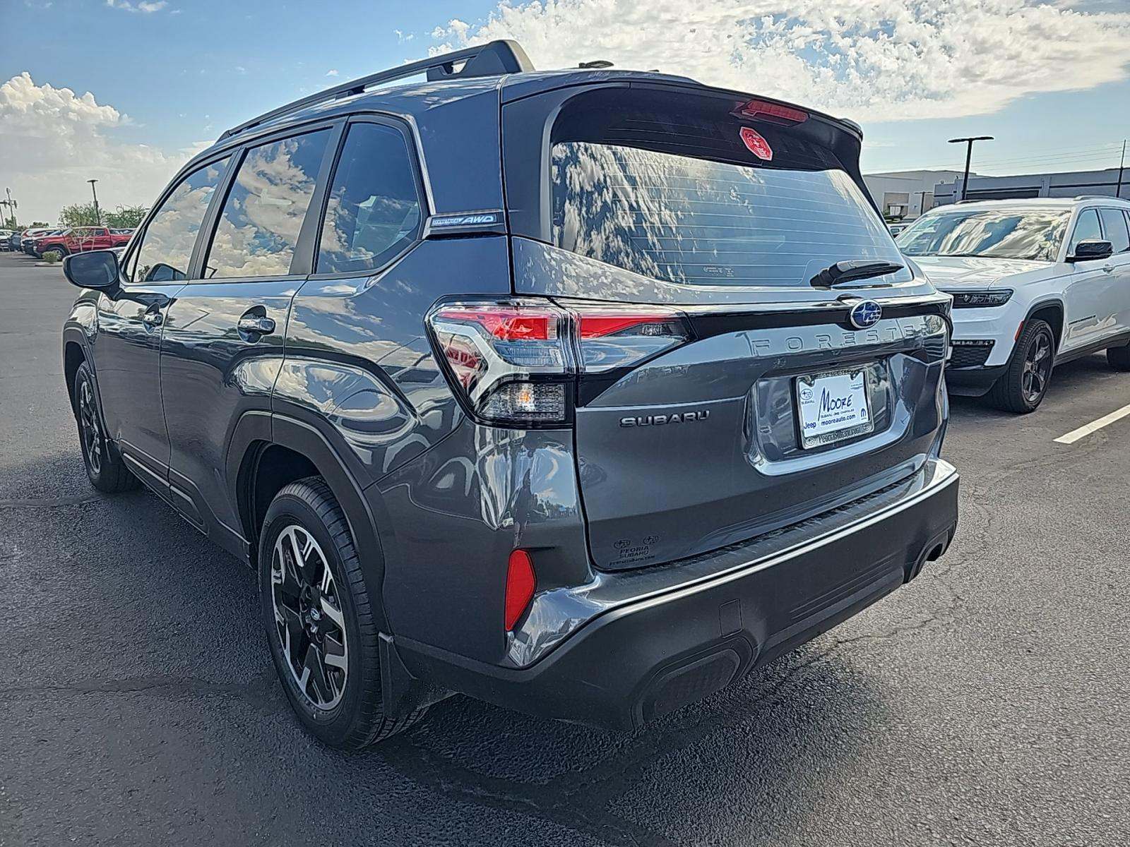 2025 Subaru Forester Base AWD