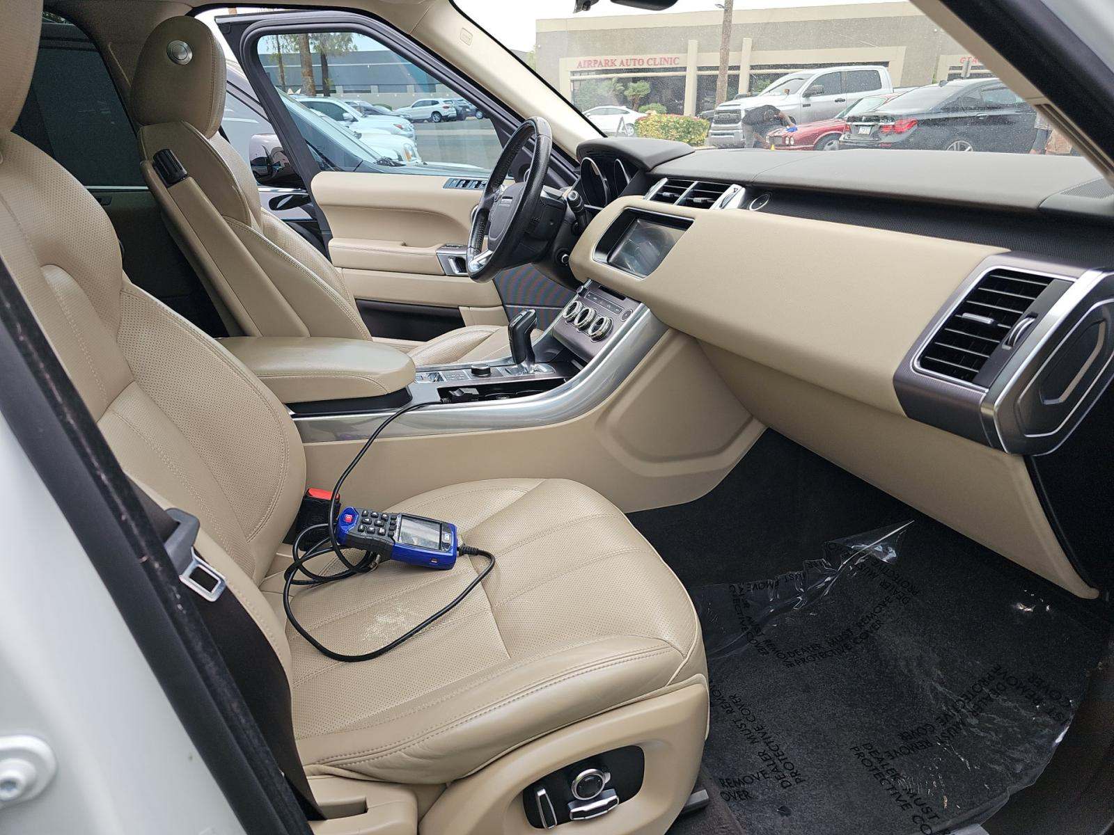 2017 Land Rover Range Rover Sport HSE AWD