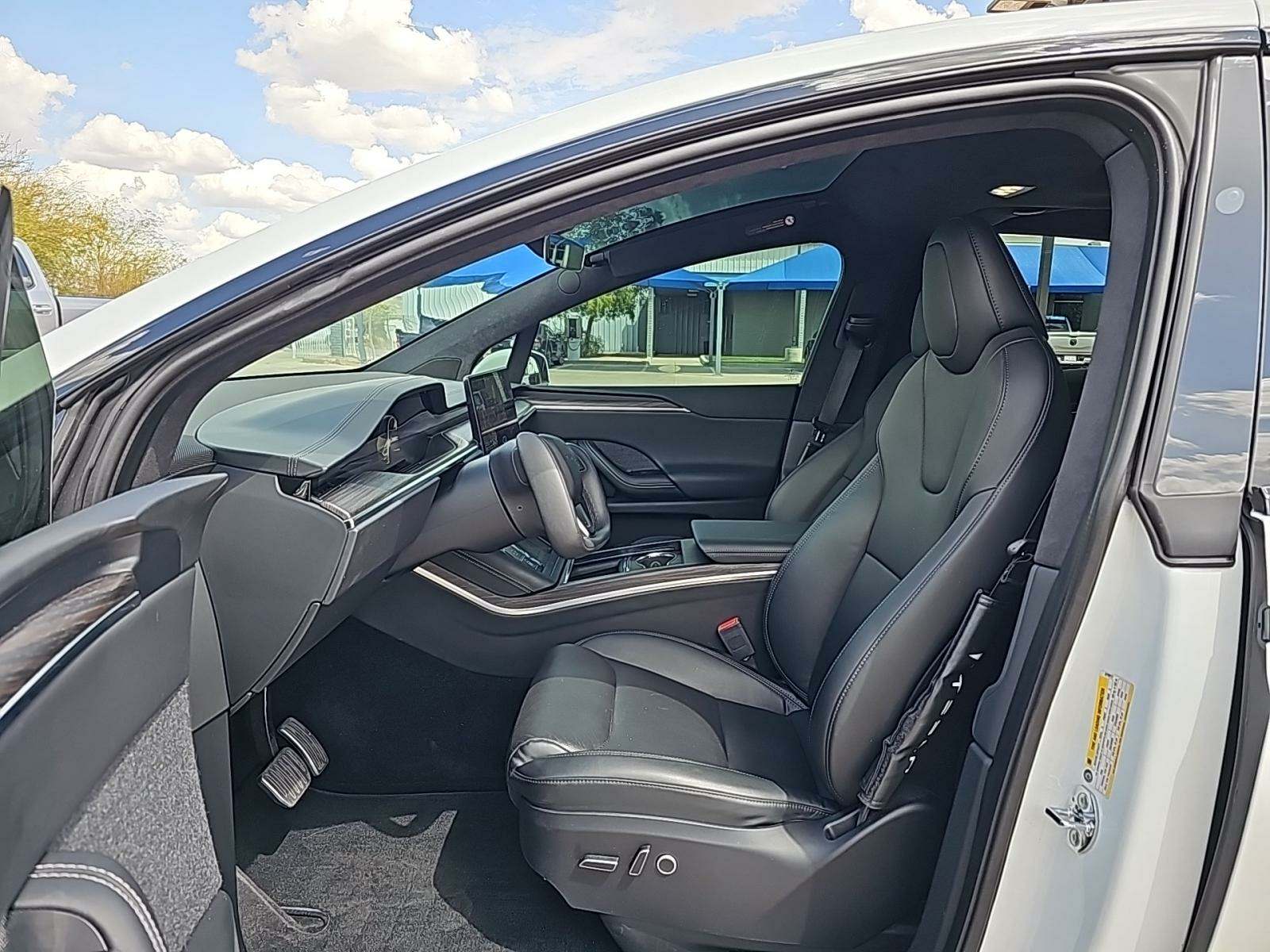 2023 Tesla Model X Base AWD