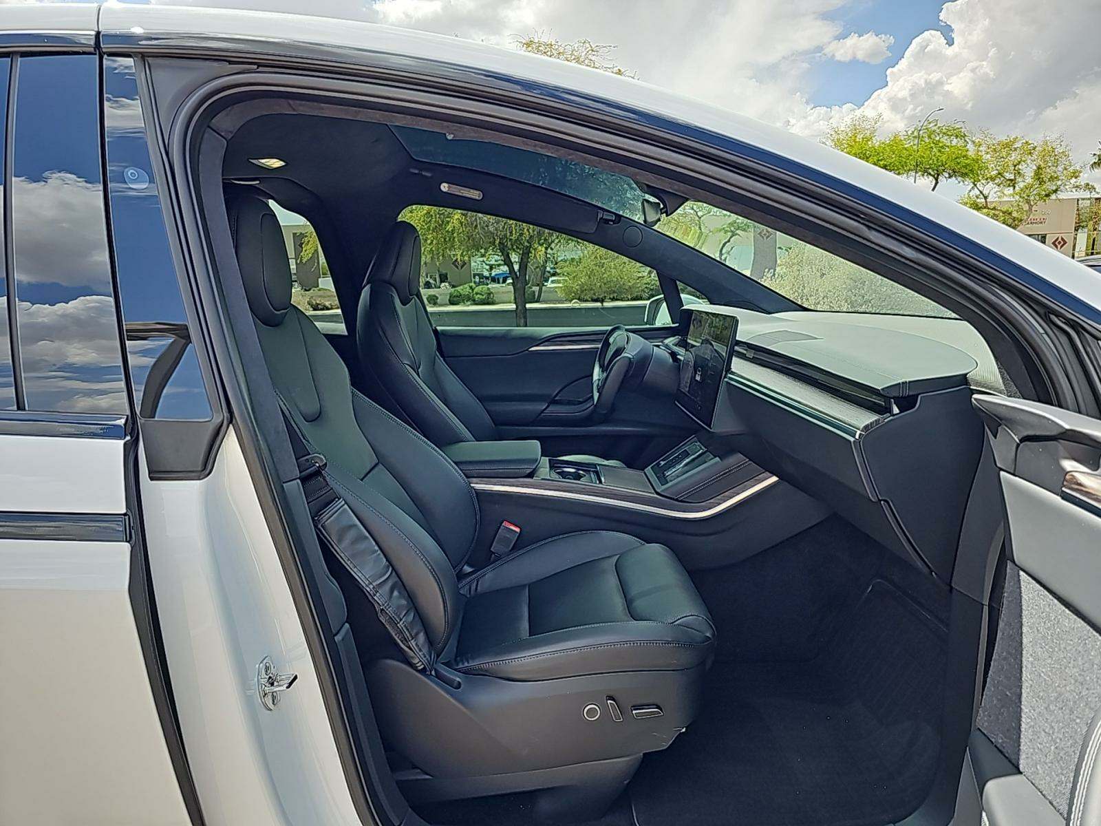 2023 Tesla Model X Base AWD