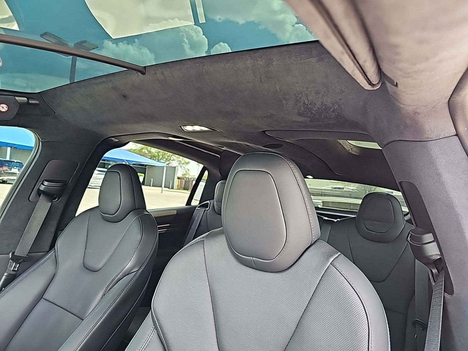 2023 Tesla Model X Base AWD