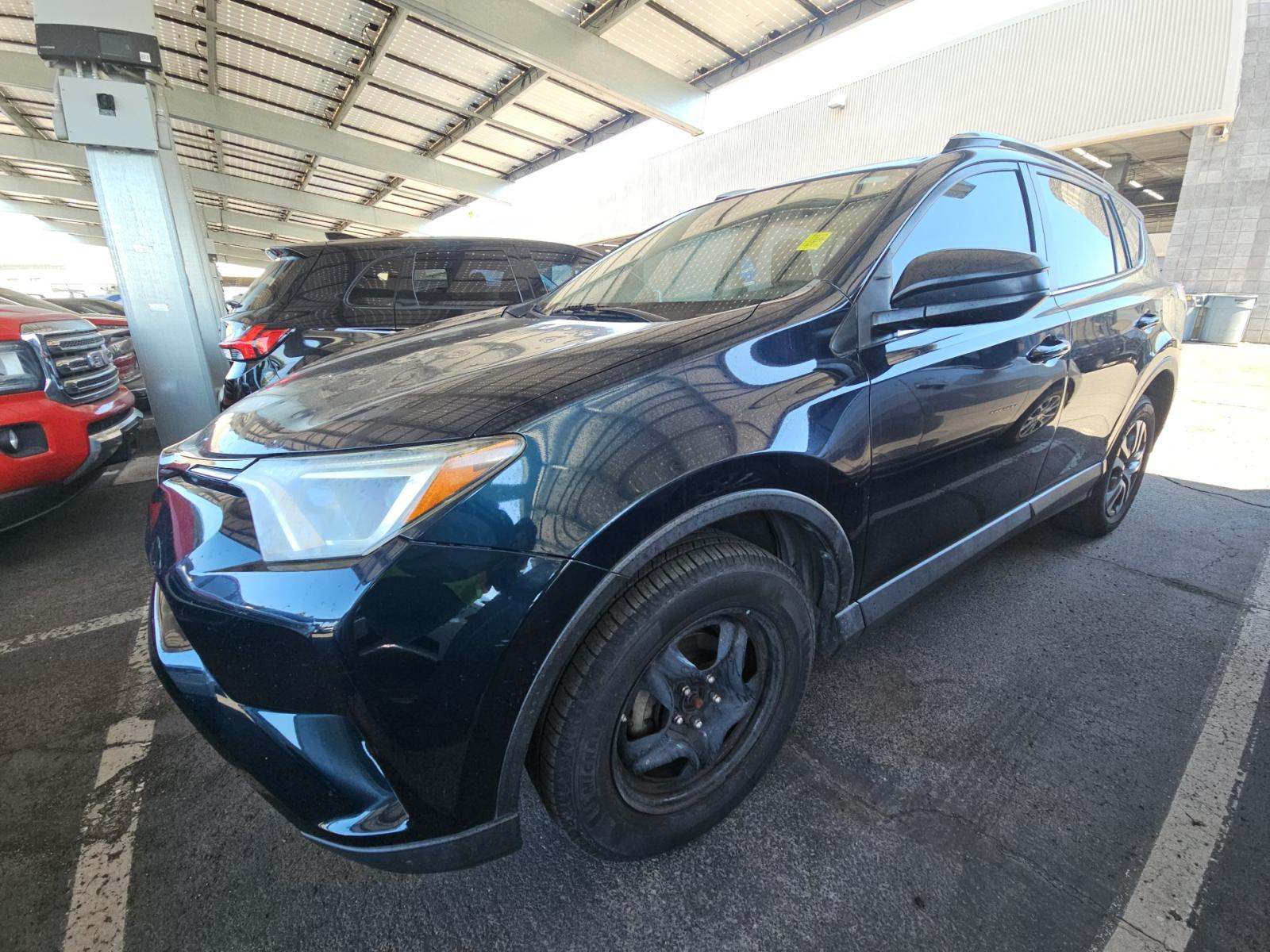 2018 Toyota RAV4 LE FWD