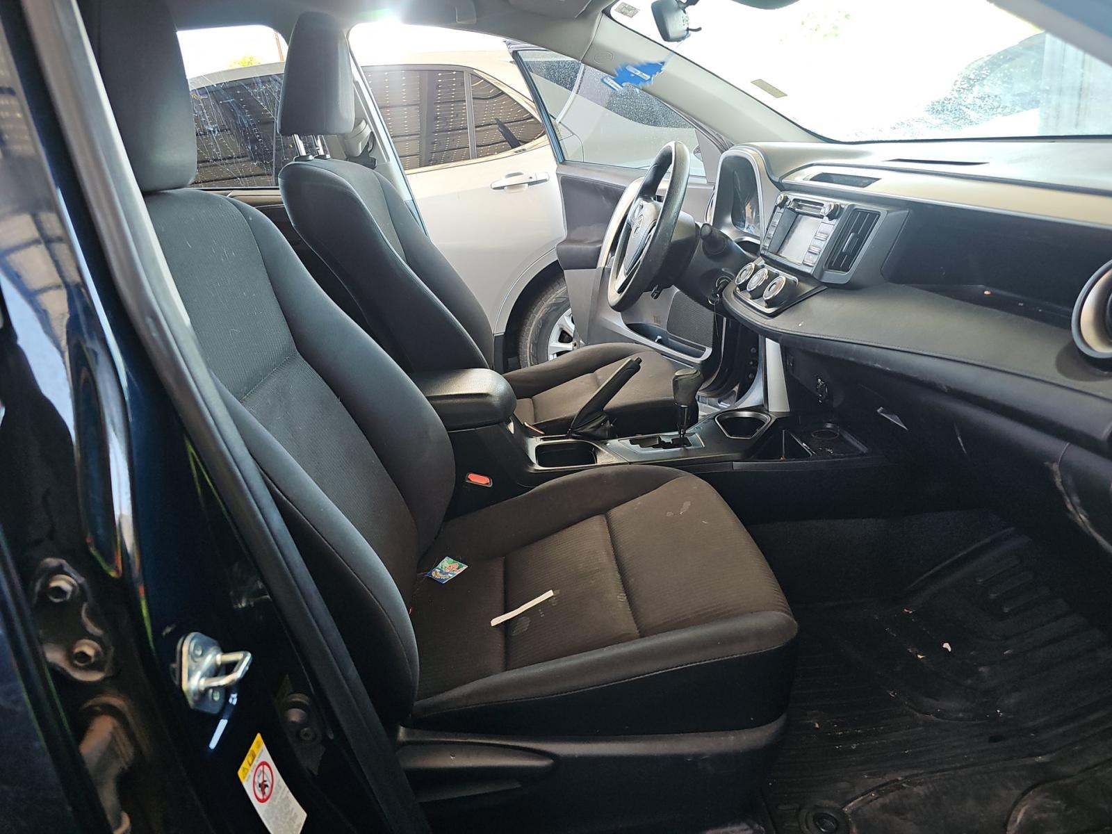2018 Toyota RAV4 LE FWD