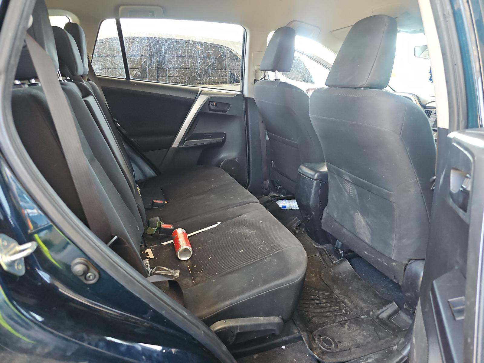 2018 Toyota RAV4 LE FWD