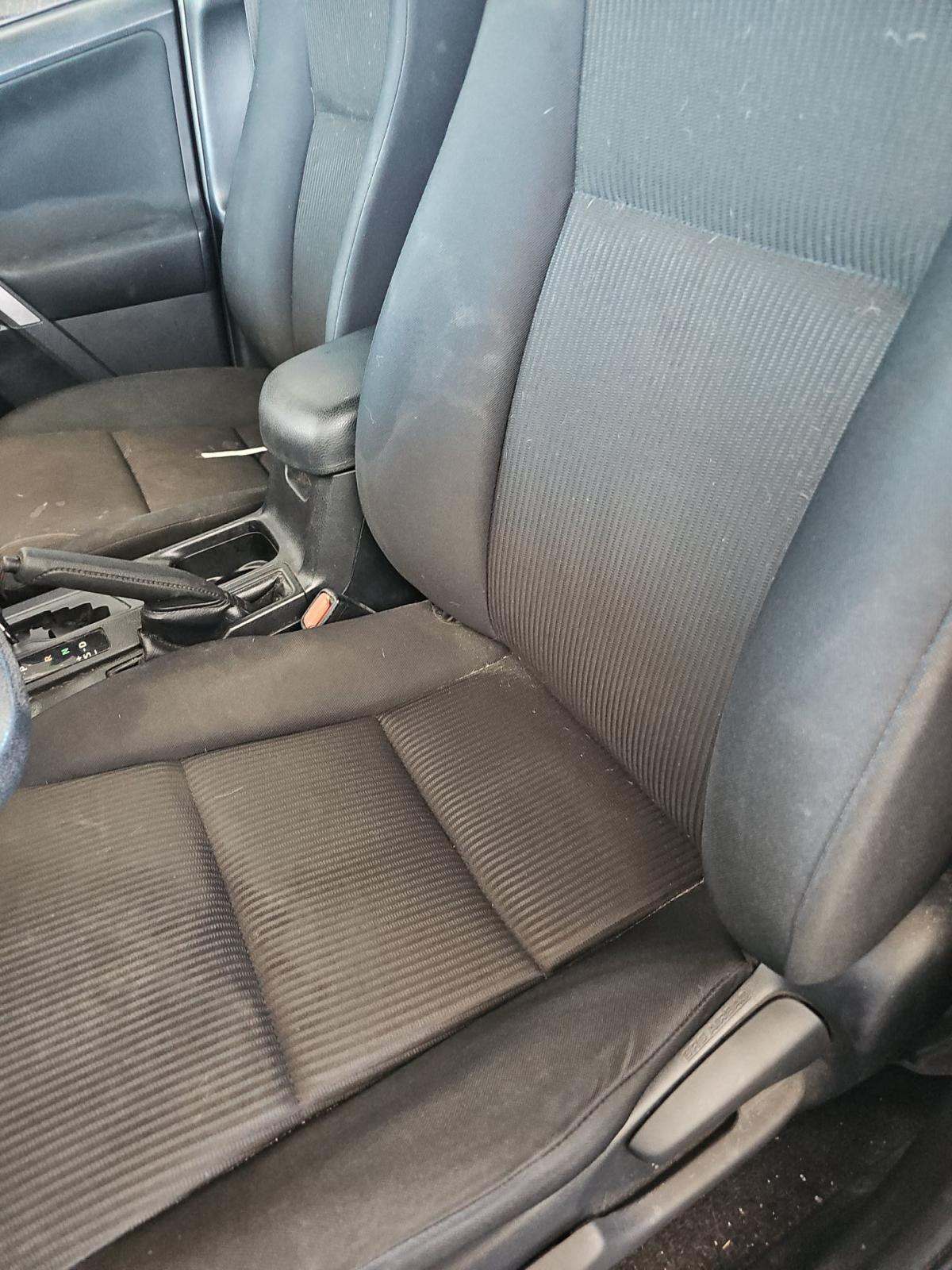 2018 Toyota RAV4 LE FWD