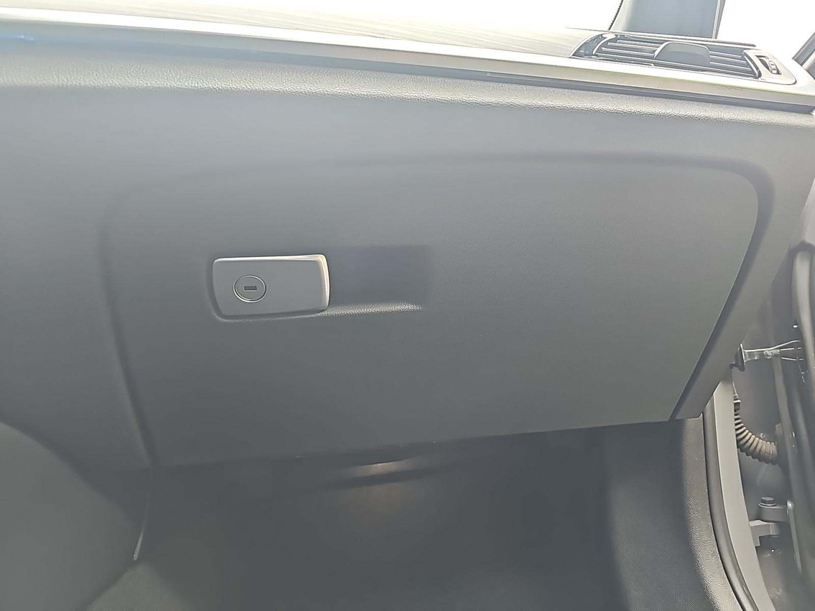 2022 BMW 5 Series 530e RWD