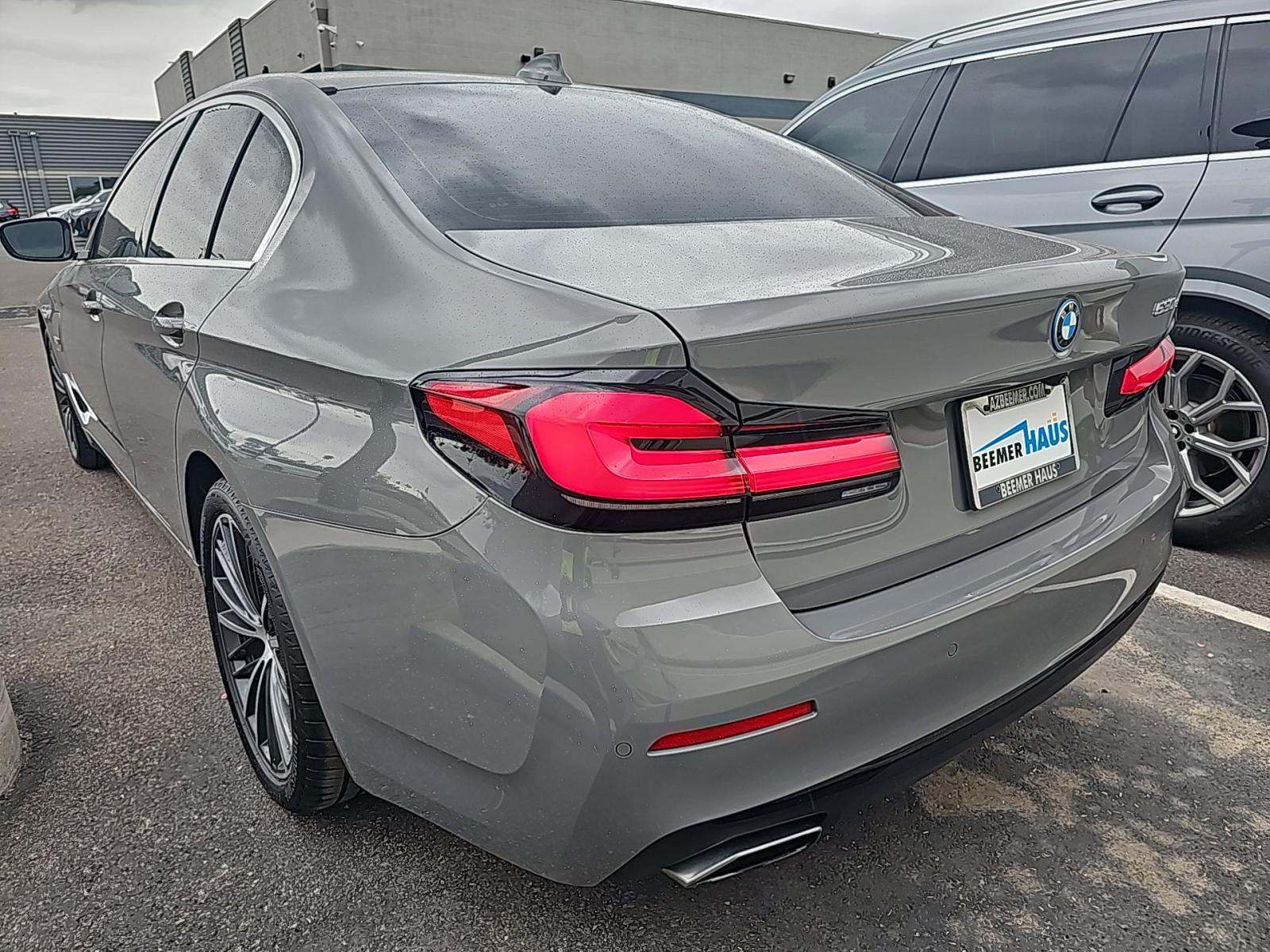 2022 BMW 5 Series 530e RWD