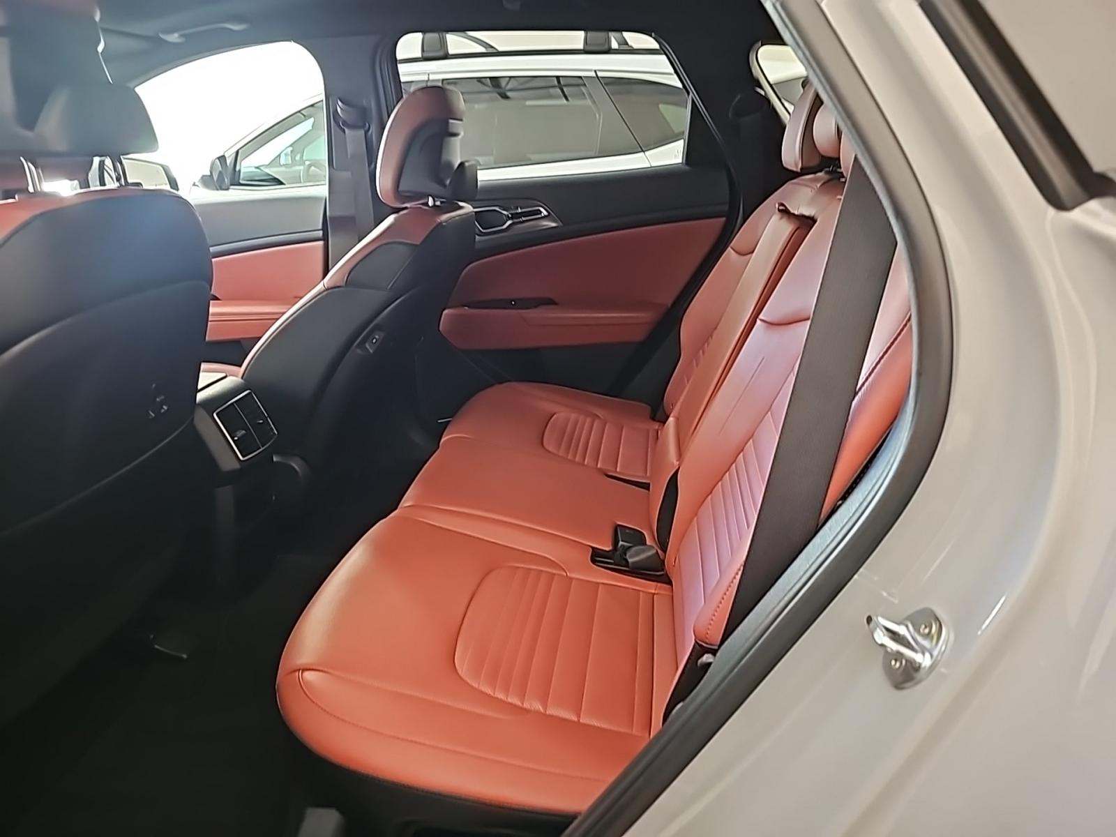 2023 Kia Sportage SX-Prestige FWD