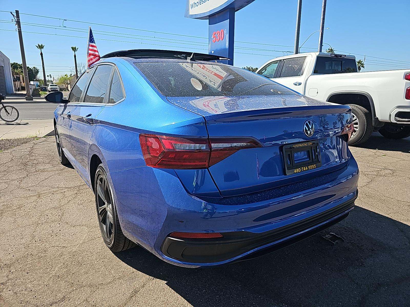 2022 Volkswagen Jetta 1.5T SE FWD