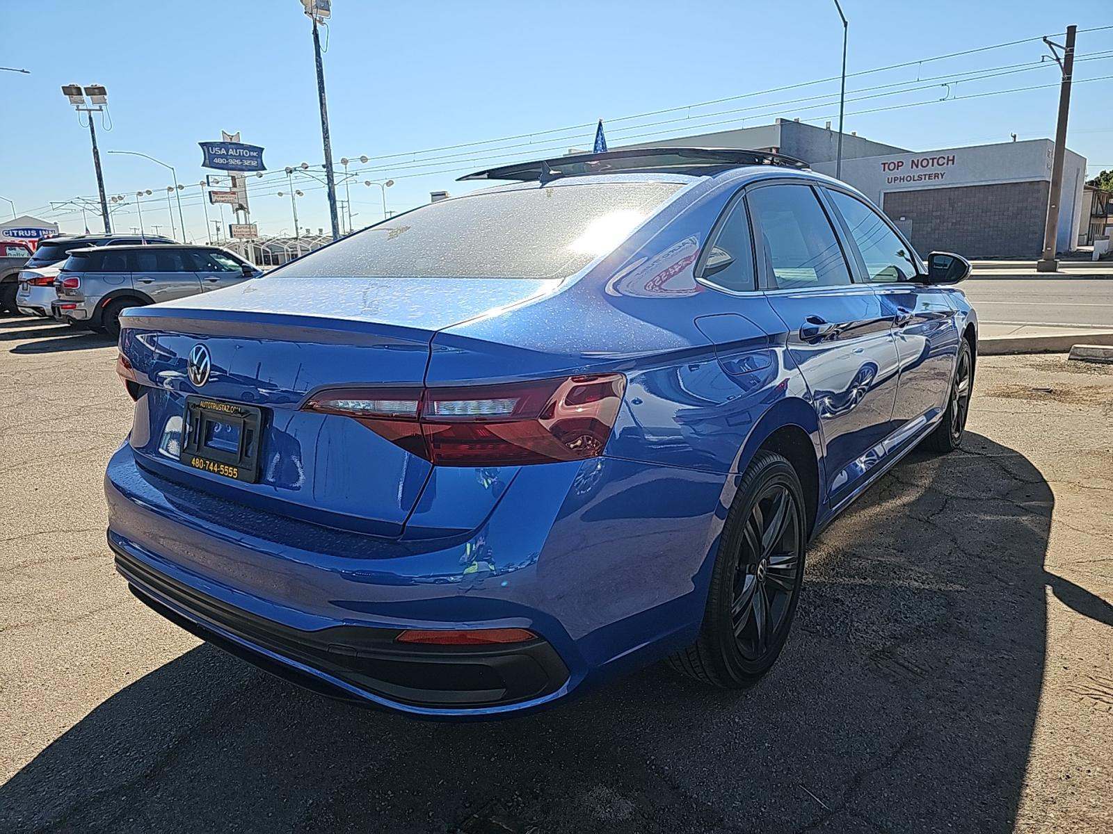 2022 Volkswagen Jetta 1.5T SE FWD