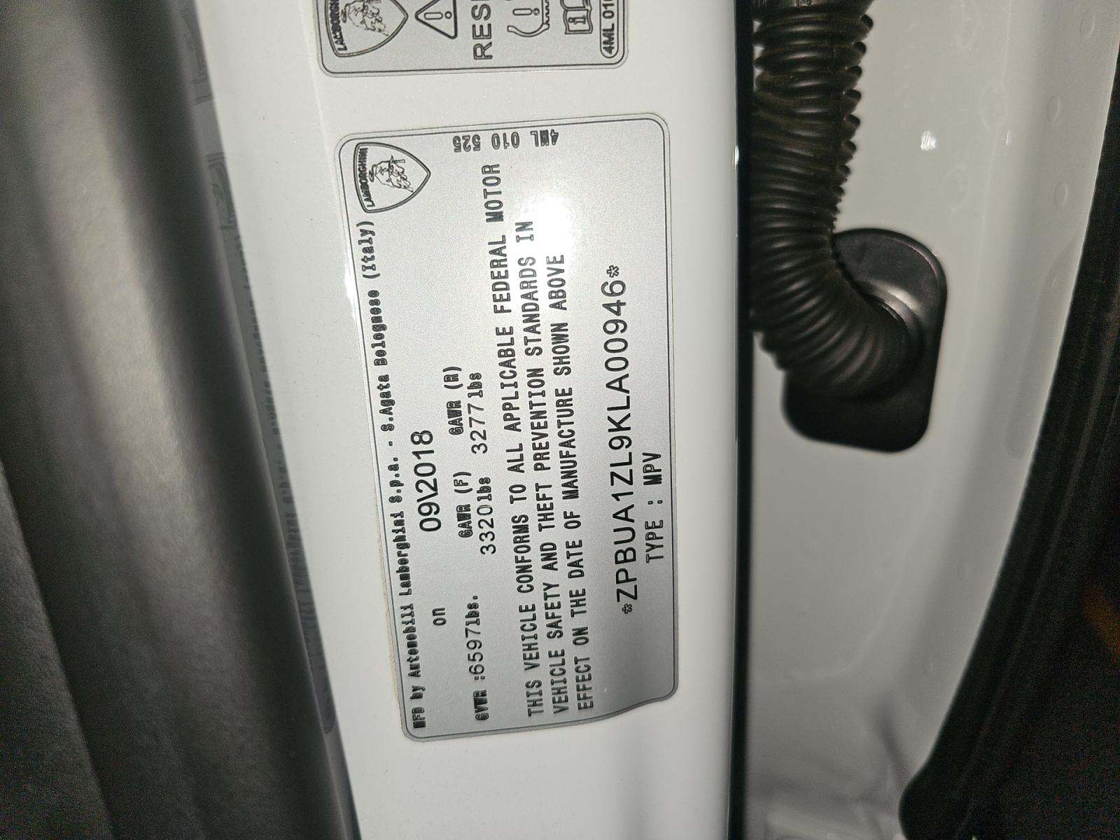 2019 Lamborghini Urus Base AWD