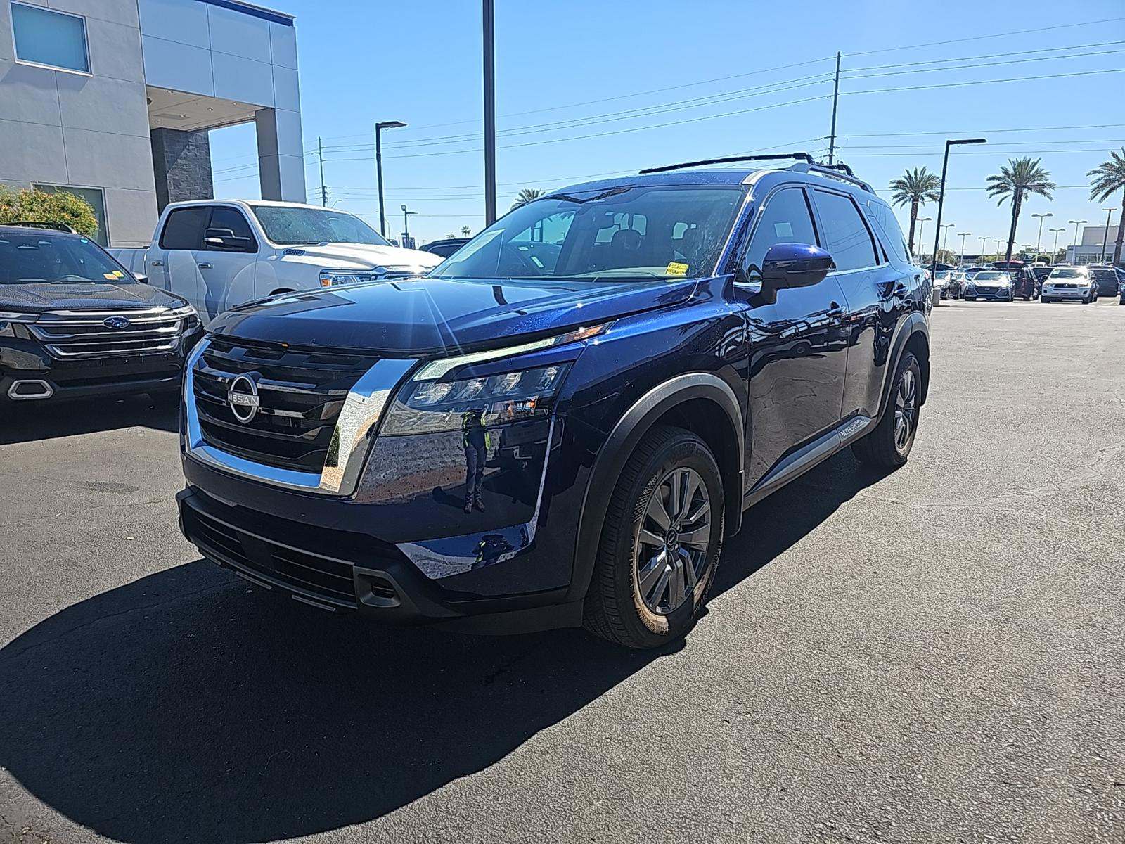 2025 Nissan Pathfinder SV AWD