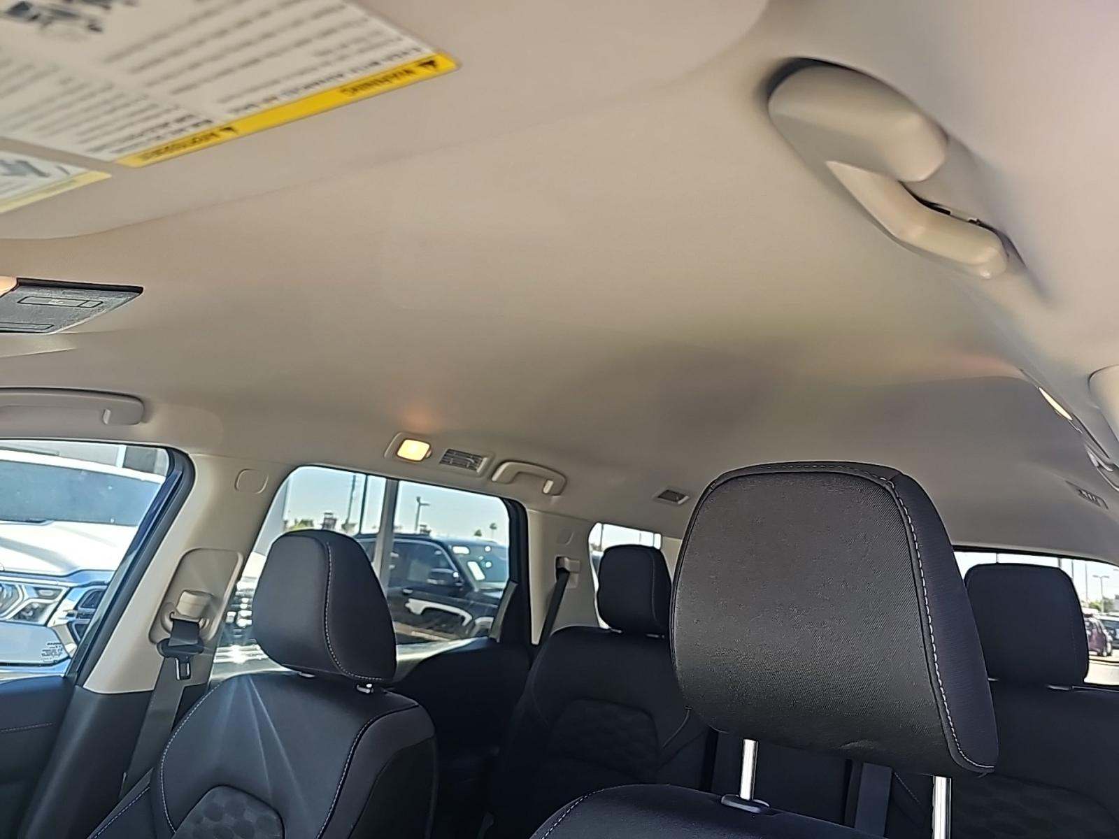 2025 Nissan Pathfinder SV AWD