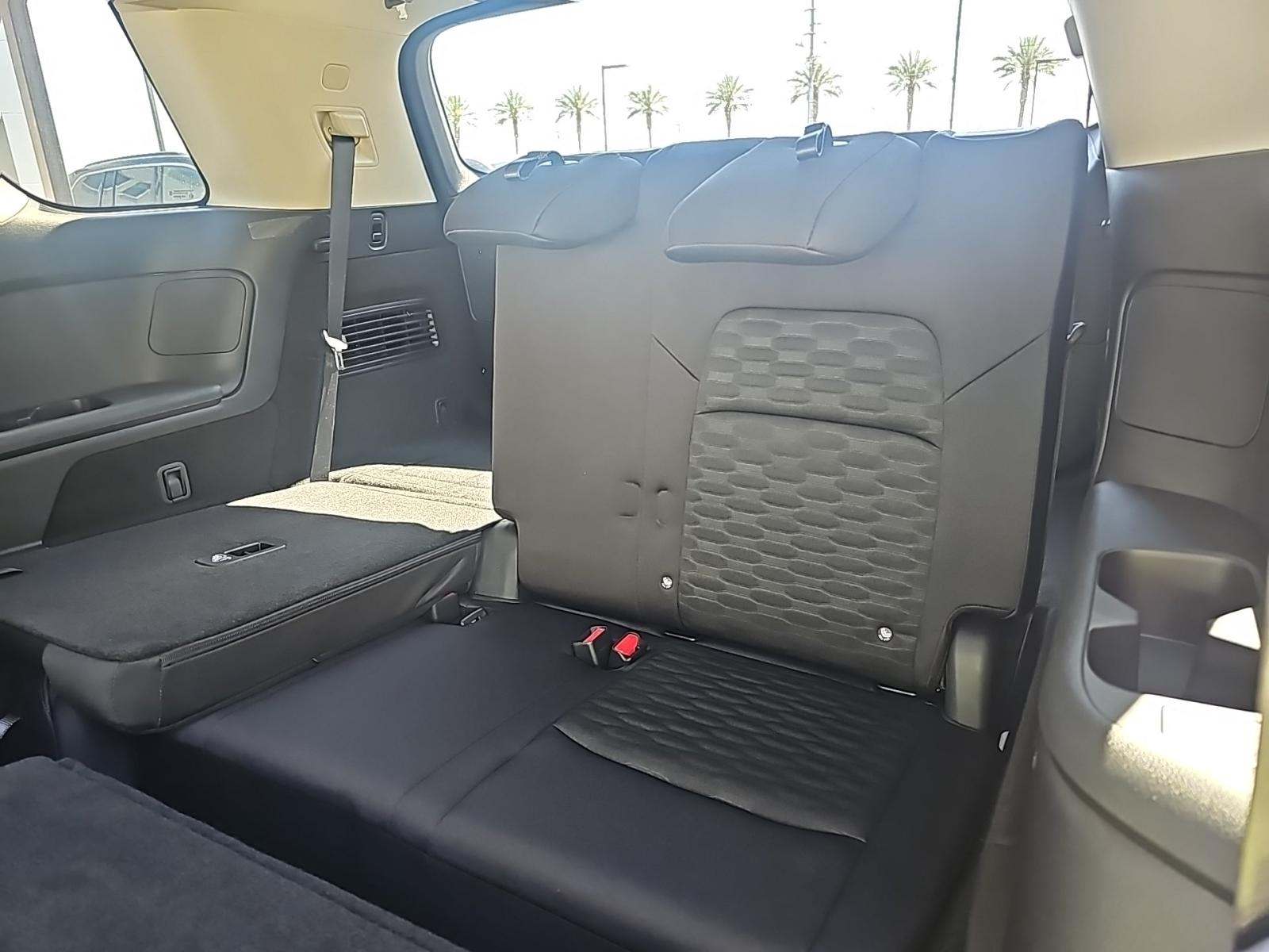 2025 Nissan Pathfinder SV AWD