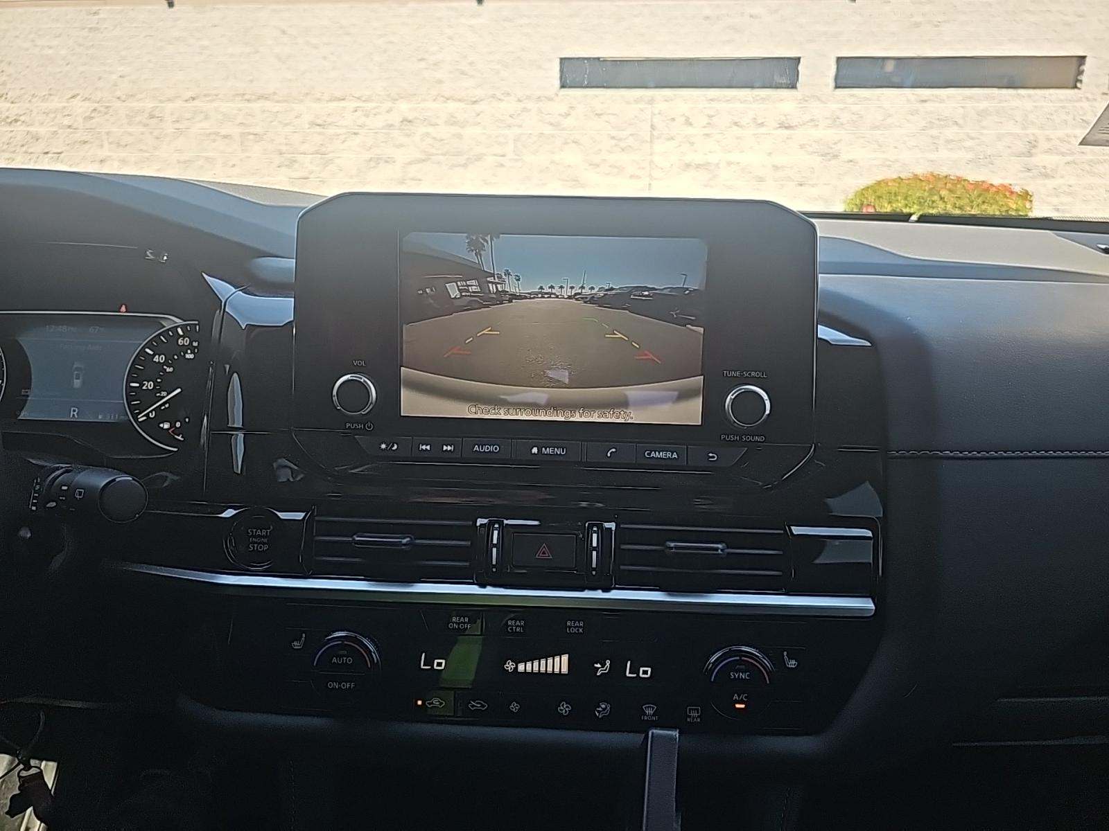 2025 Nissan Pathfinder SV AWD