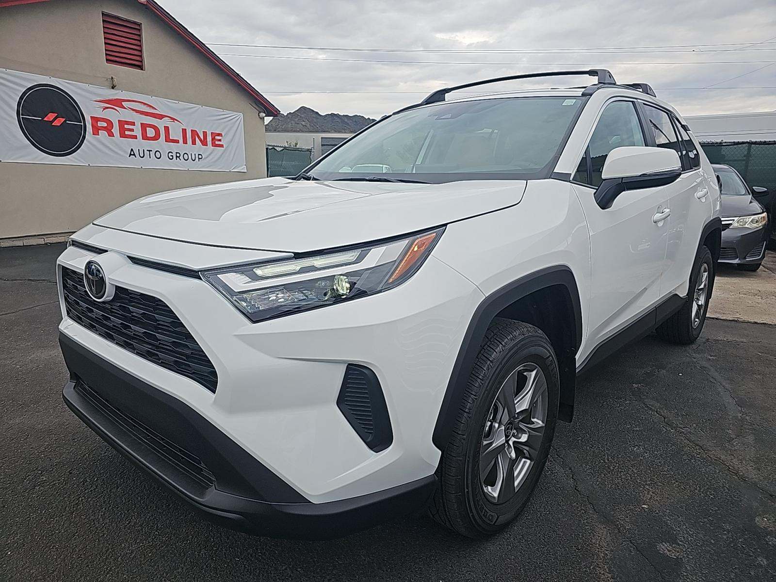 2025 Toyota RAV4 XLE FWD