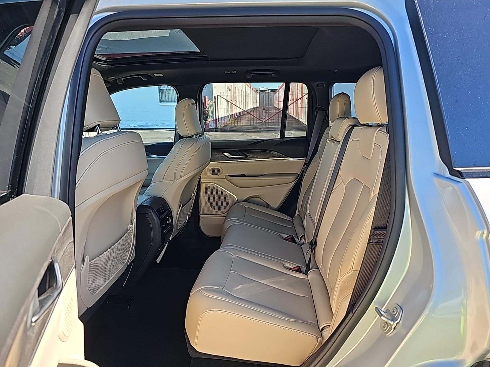 2024 Jeep Grand Cherokee Limited AWD