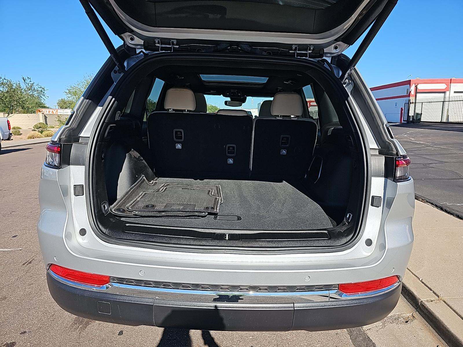 2024 Jeep Grand Cherokee Limited AWD