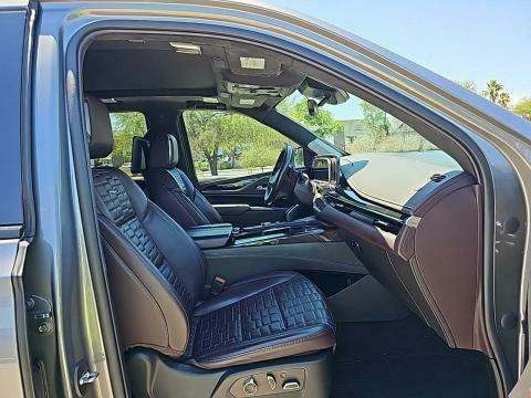 2022 Cadillac Escalade Sport Platinum AWD