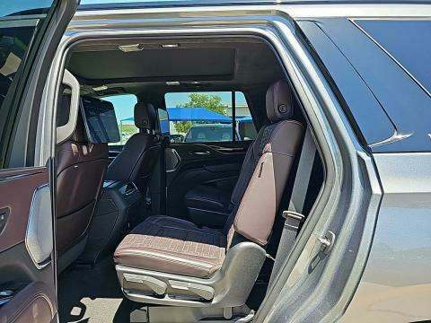 2022 Cadillac Escalade Sport Platinum AWD