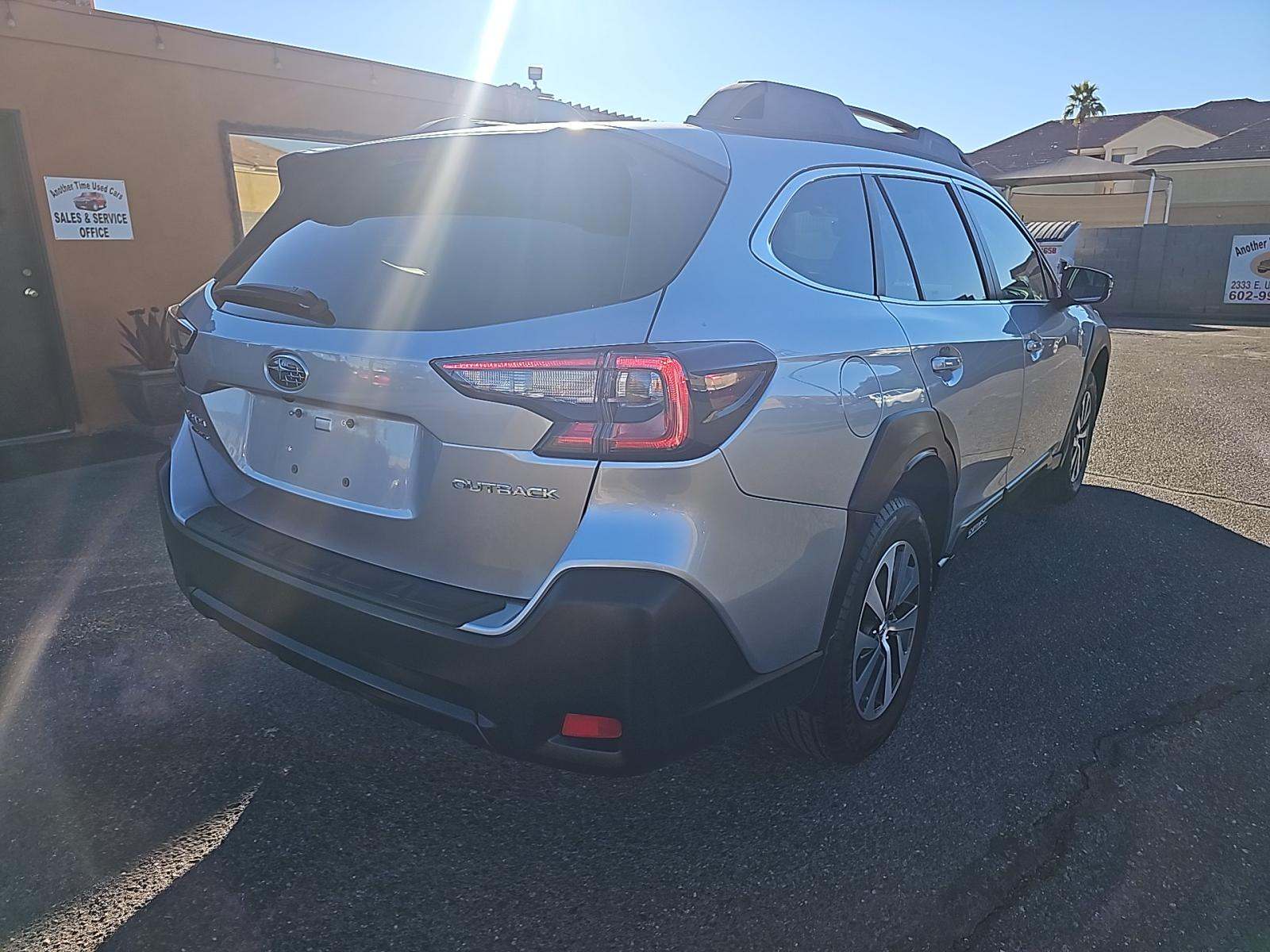 2025 Subaru Outback Premium AWD