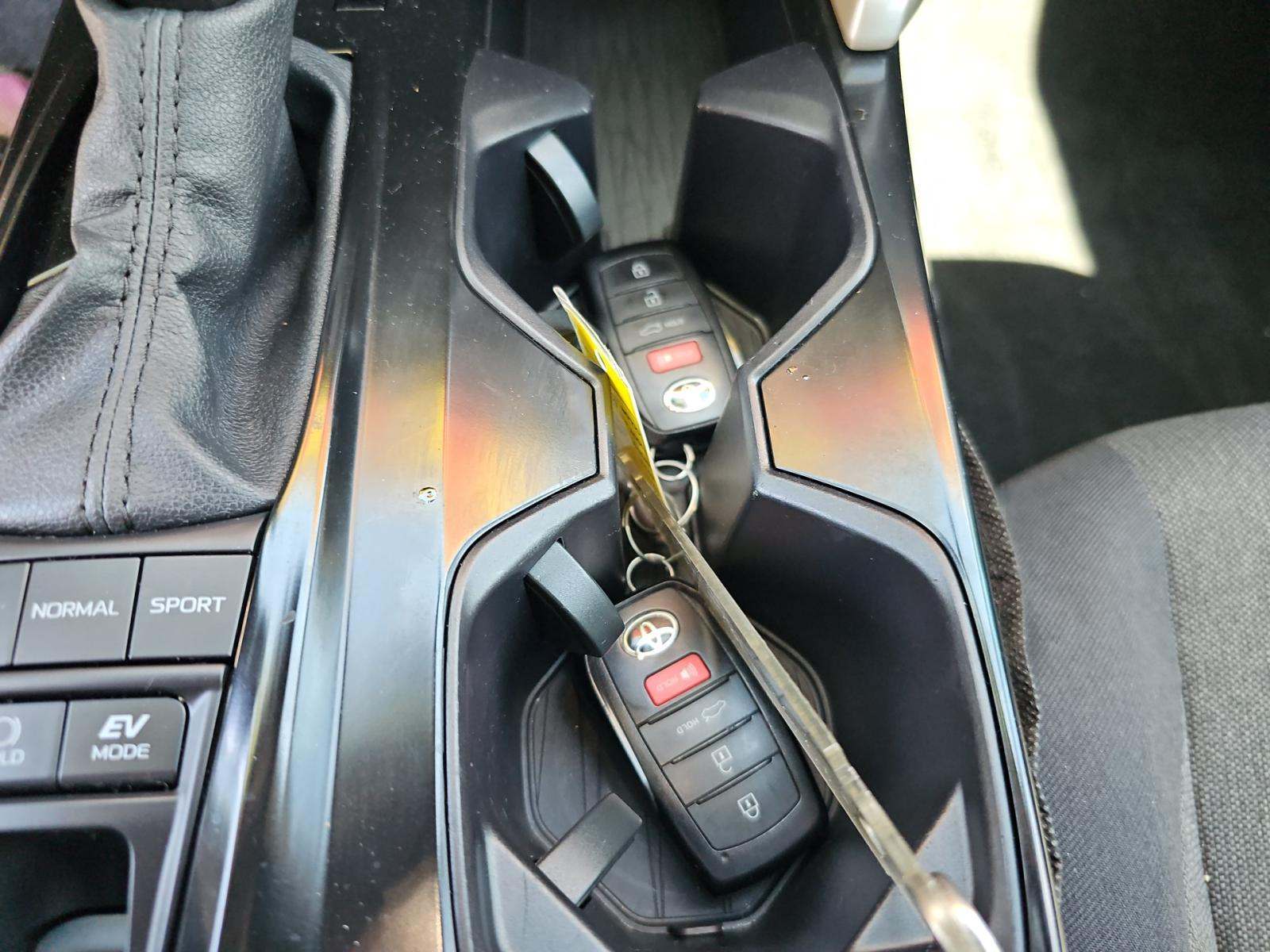 2025 Toyota Camry LE AWD