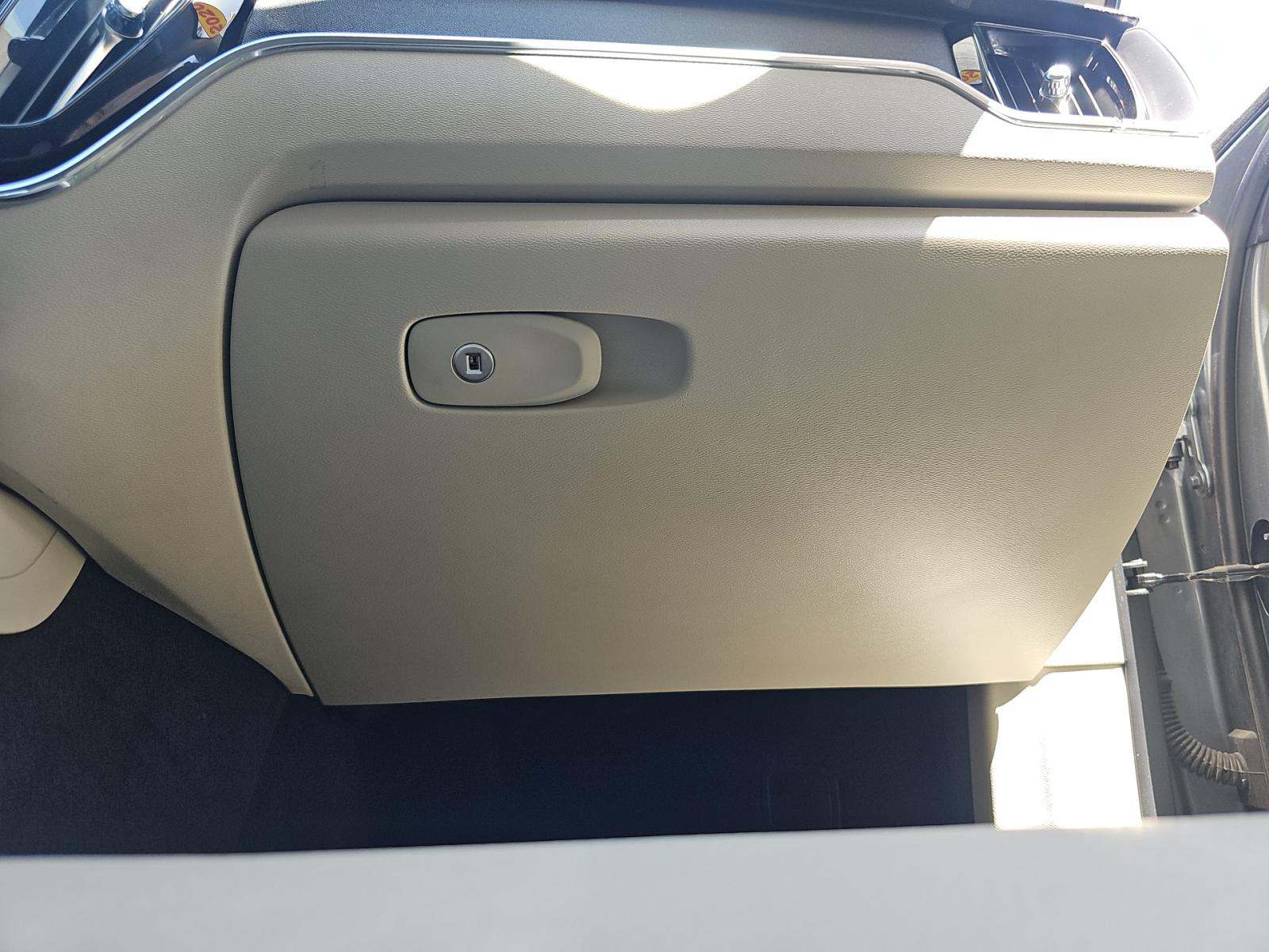2020 Volvo XC60 T5 Momentum AWD