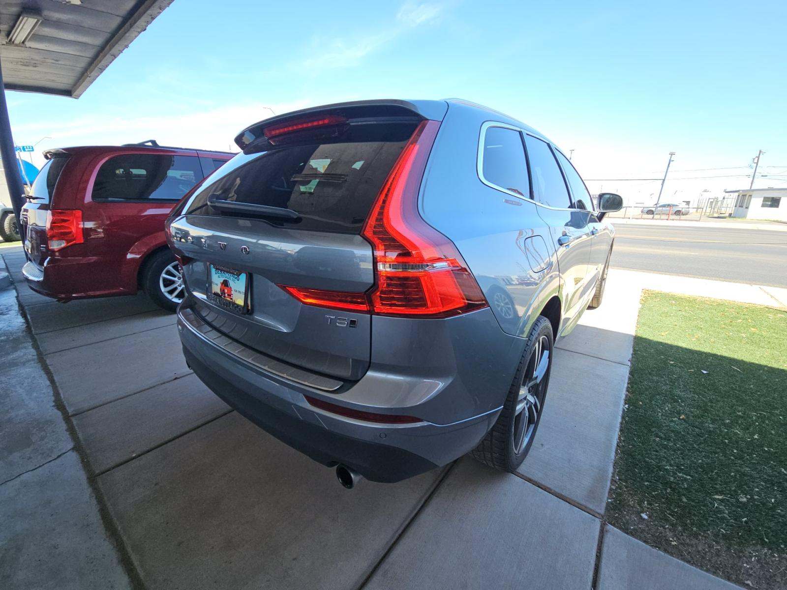 2020 Volvo XC60 T5 Momentum AWD
